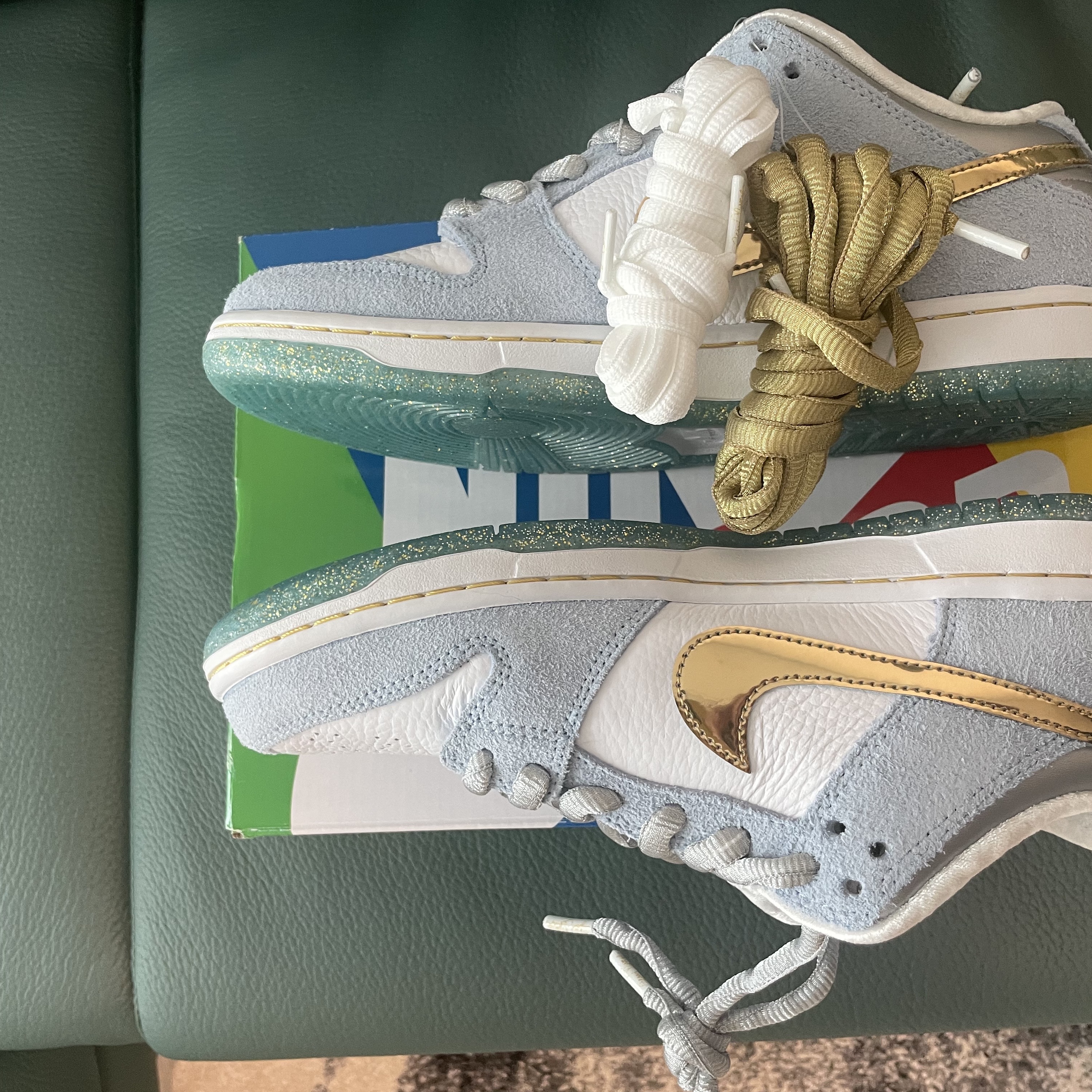 Nike x Sean Cliver SB Dunk Low Holiday Special 착용 스타일 - 2