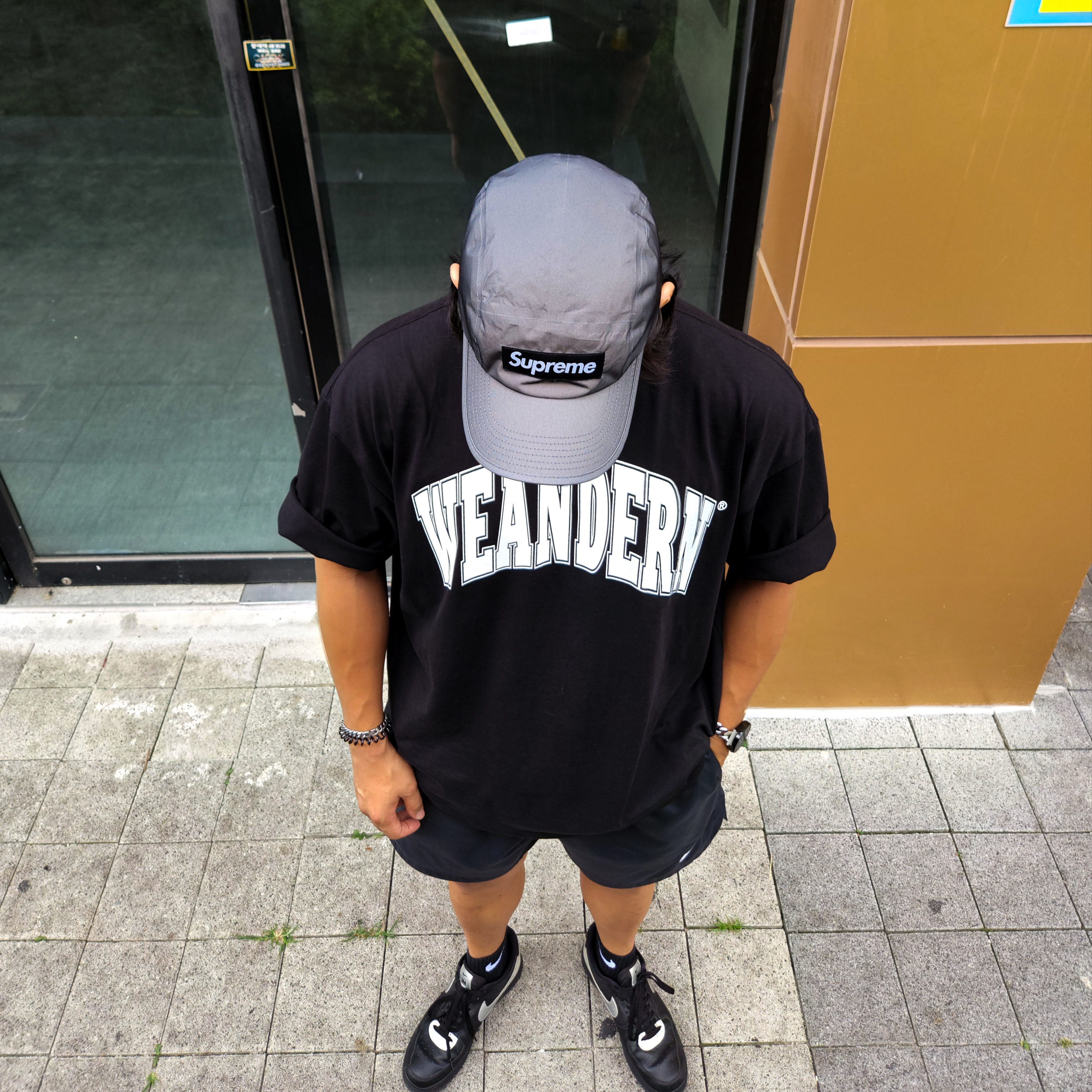 Supreme Reflective Mesh Camp Cap Black - 22SS 착용 스타일 - 2