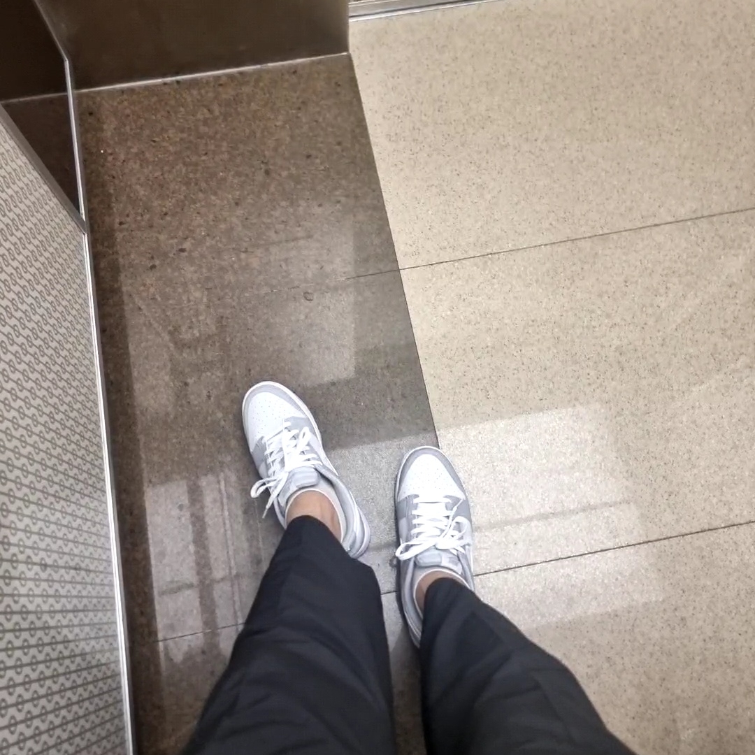 Nike Dunk Low Retro Wolf Grey 착용 스타일