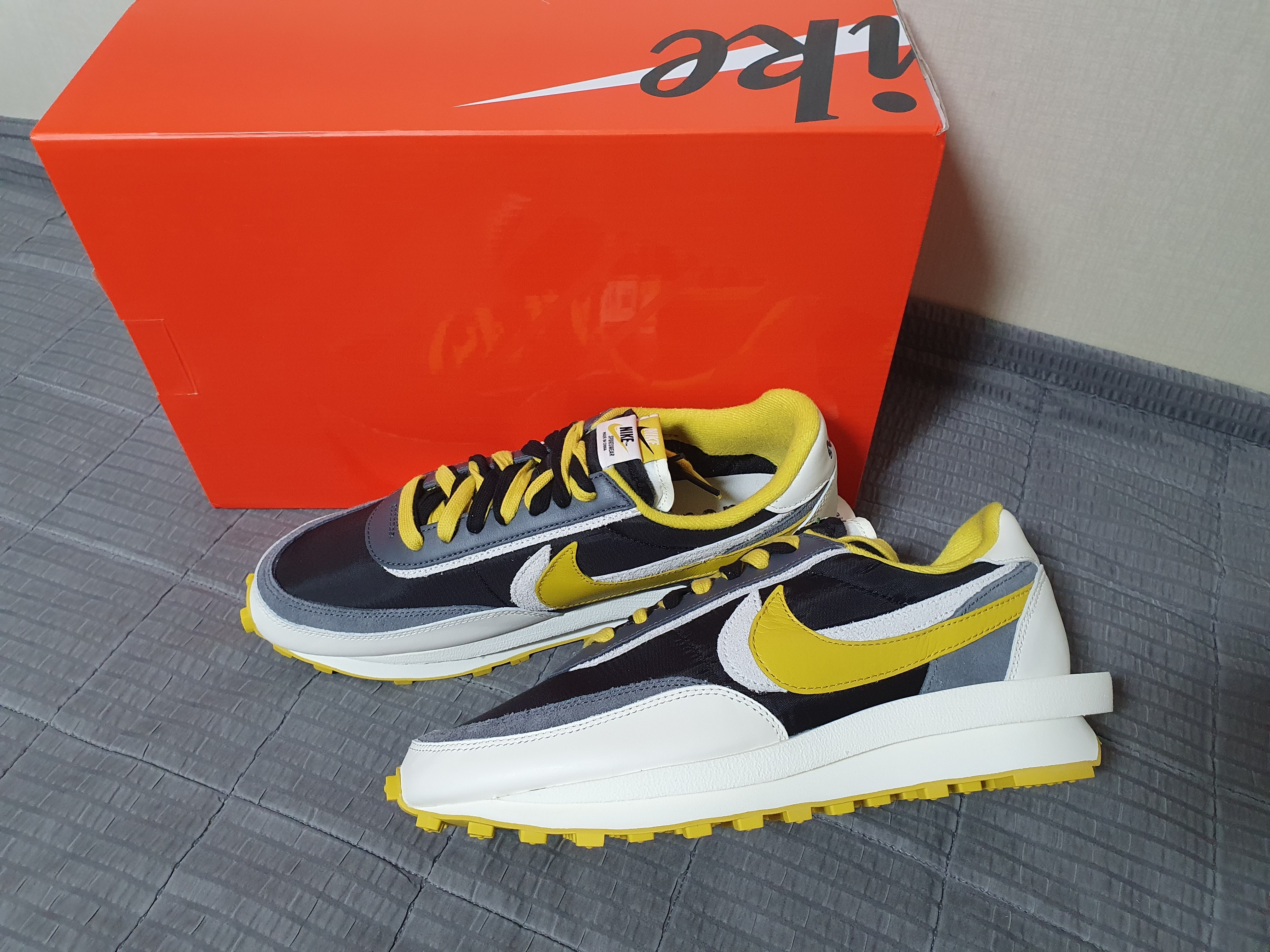 Nike x Sacai x Undercover LDWaffle Black Bright Citron 착용 스타일 - 1
