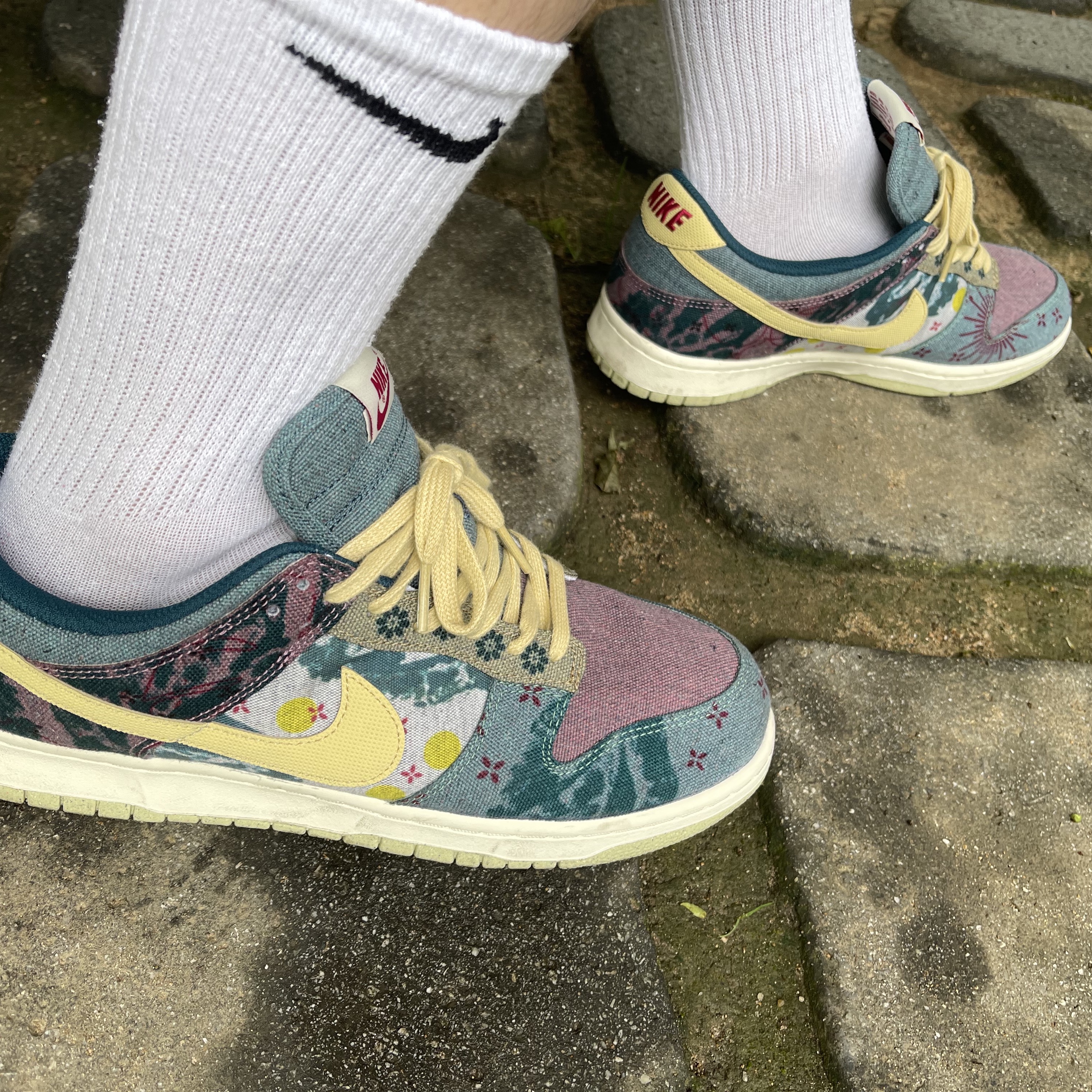 Nike Dunk Low SP Community Garden 착용 스타일 - 3