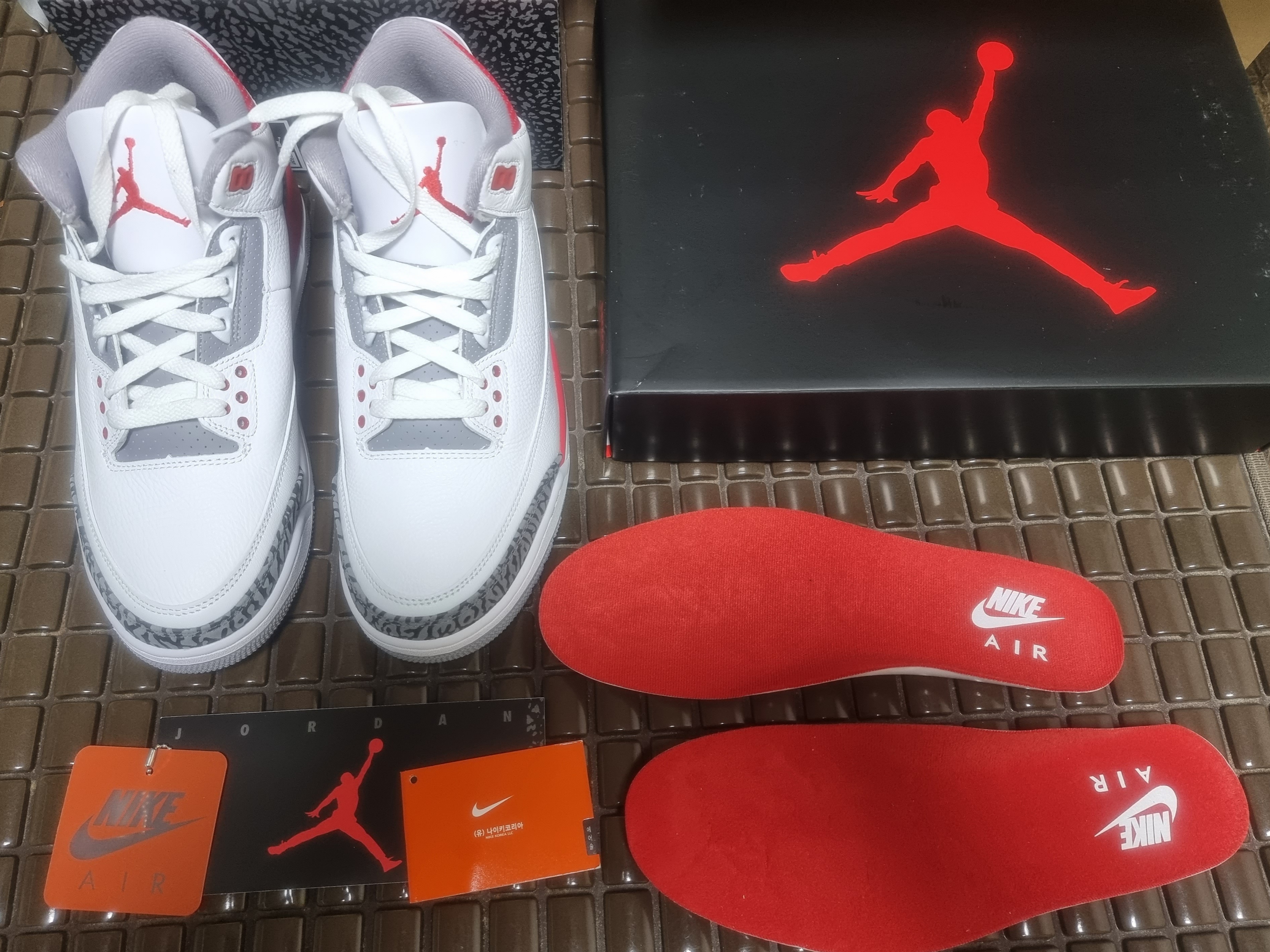 Jordan 3 Retro Fire Red 2022 착용 스타일