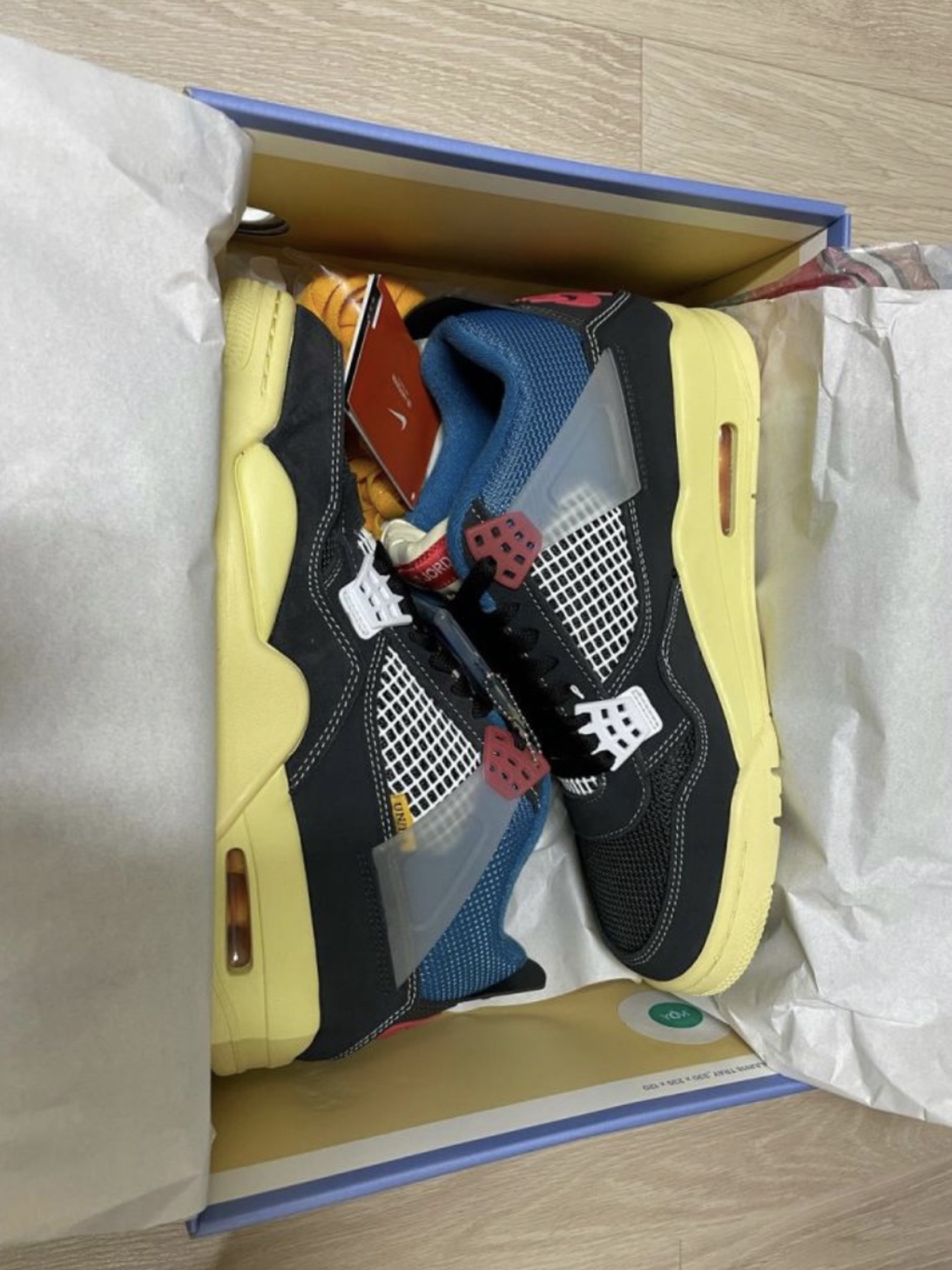 Jordan 4 x Union Retro Off Noir 착용 스타일