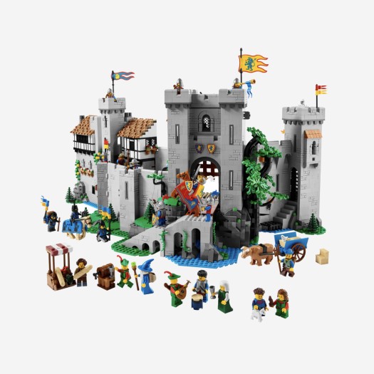 Lego Lion Knights' Castle