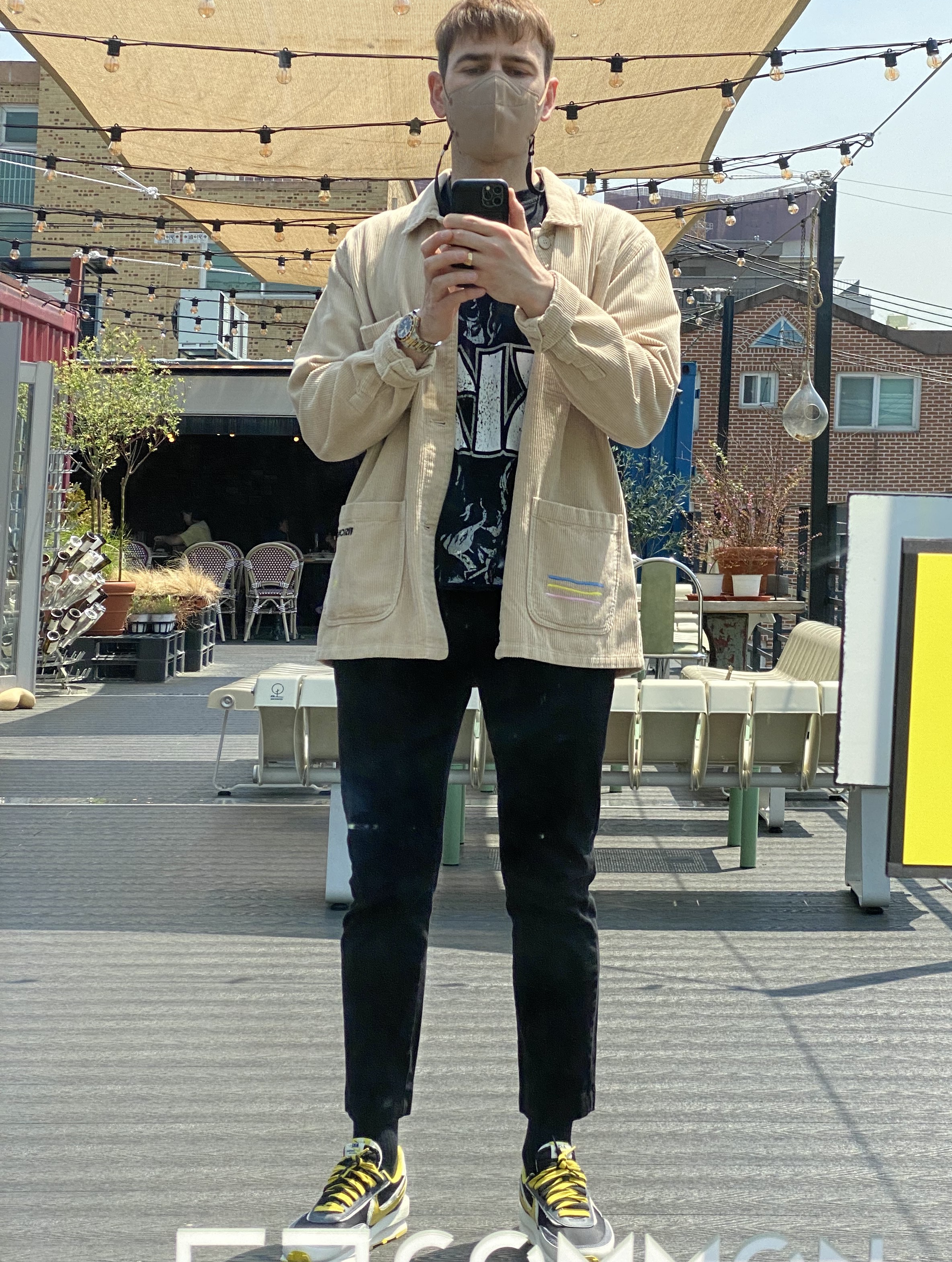 Nike x Sacai x Undercover LDWaffle Black Bright Citron 착용 스타일