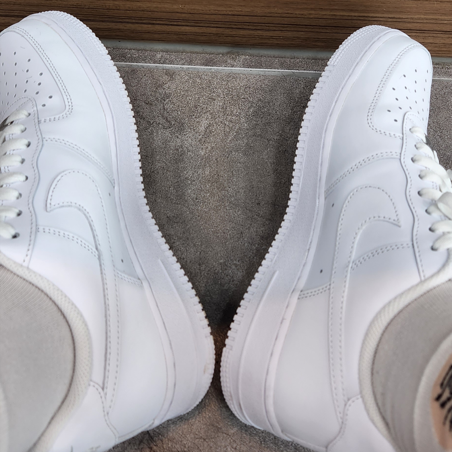 Nike Air Force 1 '07 Low White 착용 스타일