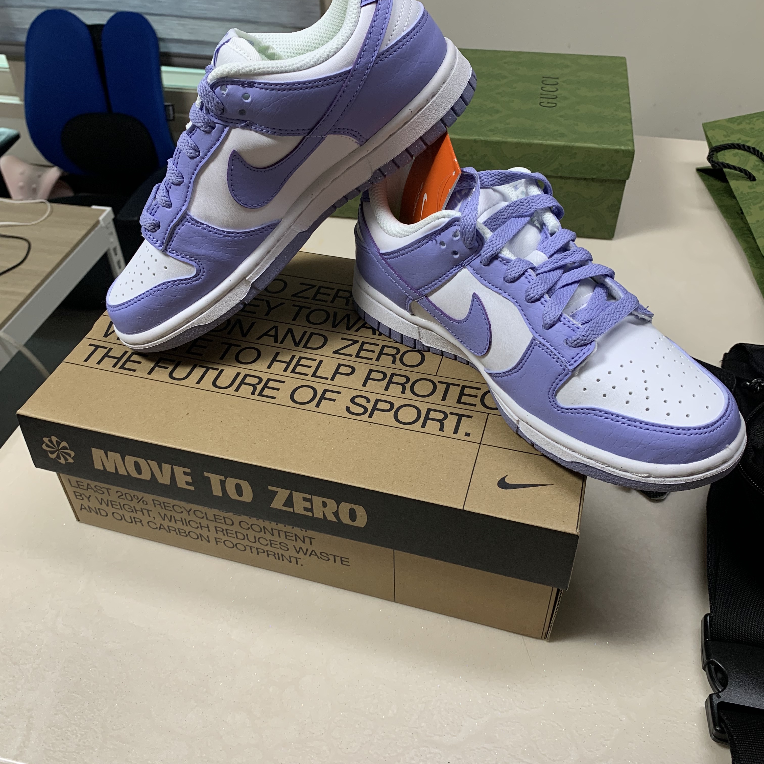 (W) Nike Dunk Low Next Nature Lilac 착용 스타일 - 4