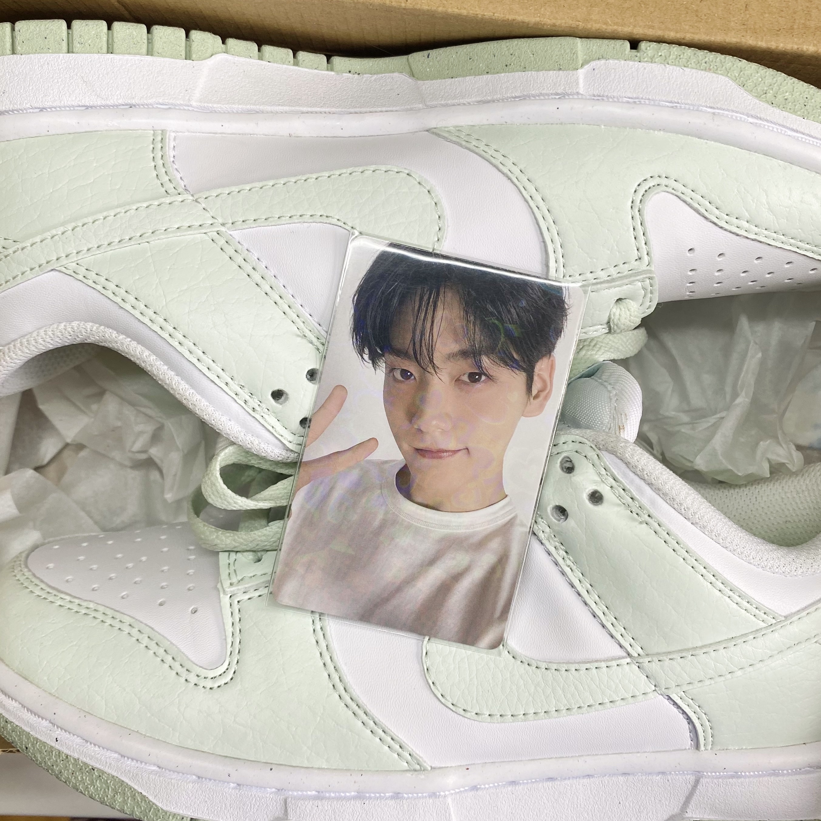 (W) Nike Dunk Low Next Nature Barely Green and White 착용 스타일
