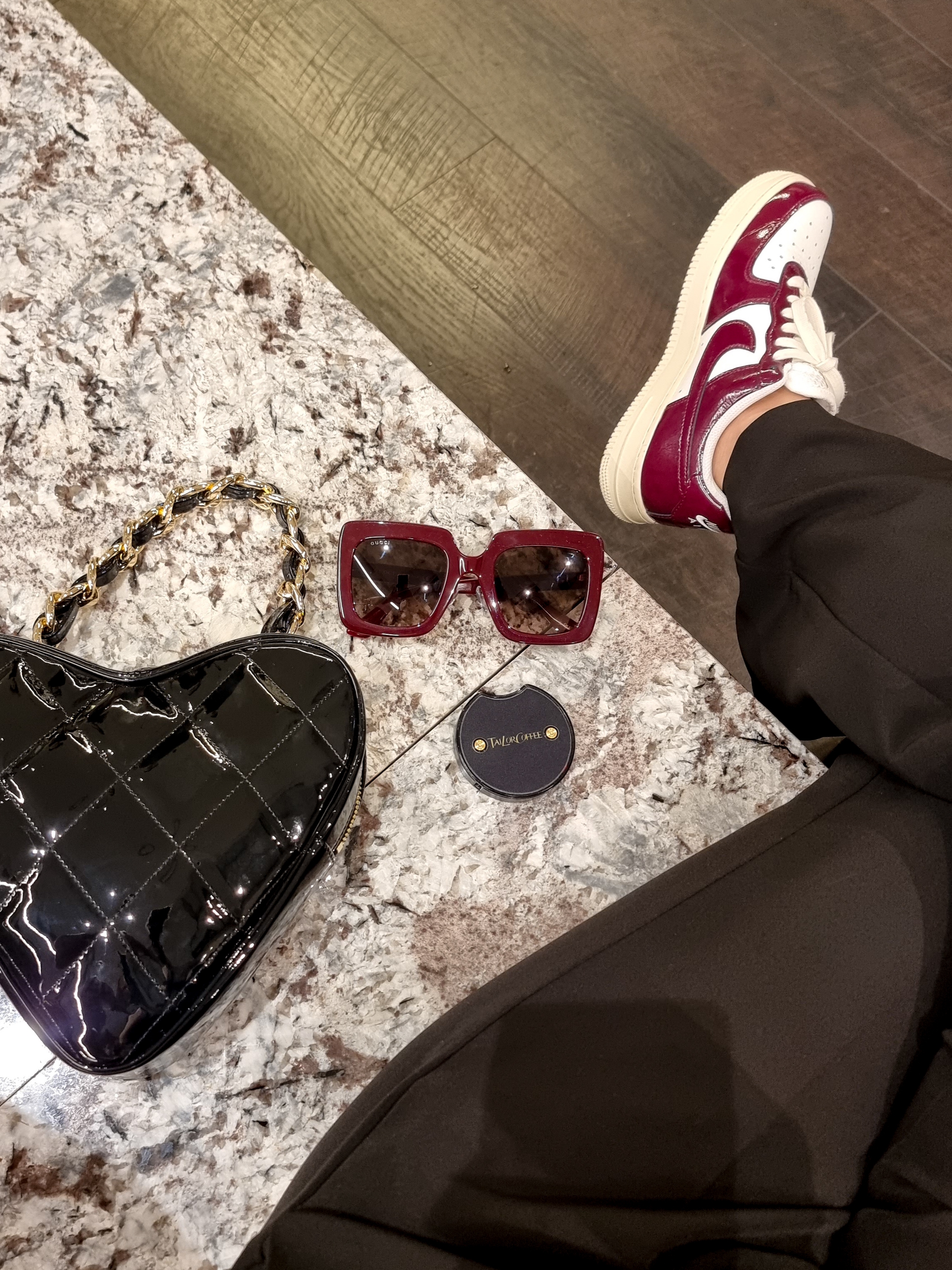 (W) Nike Air Force 1 Low Dark Beetroot 착용 스타일 - 1