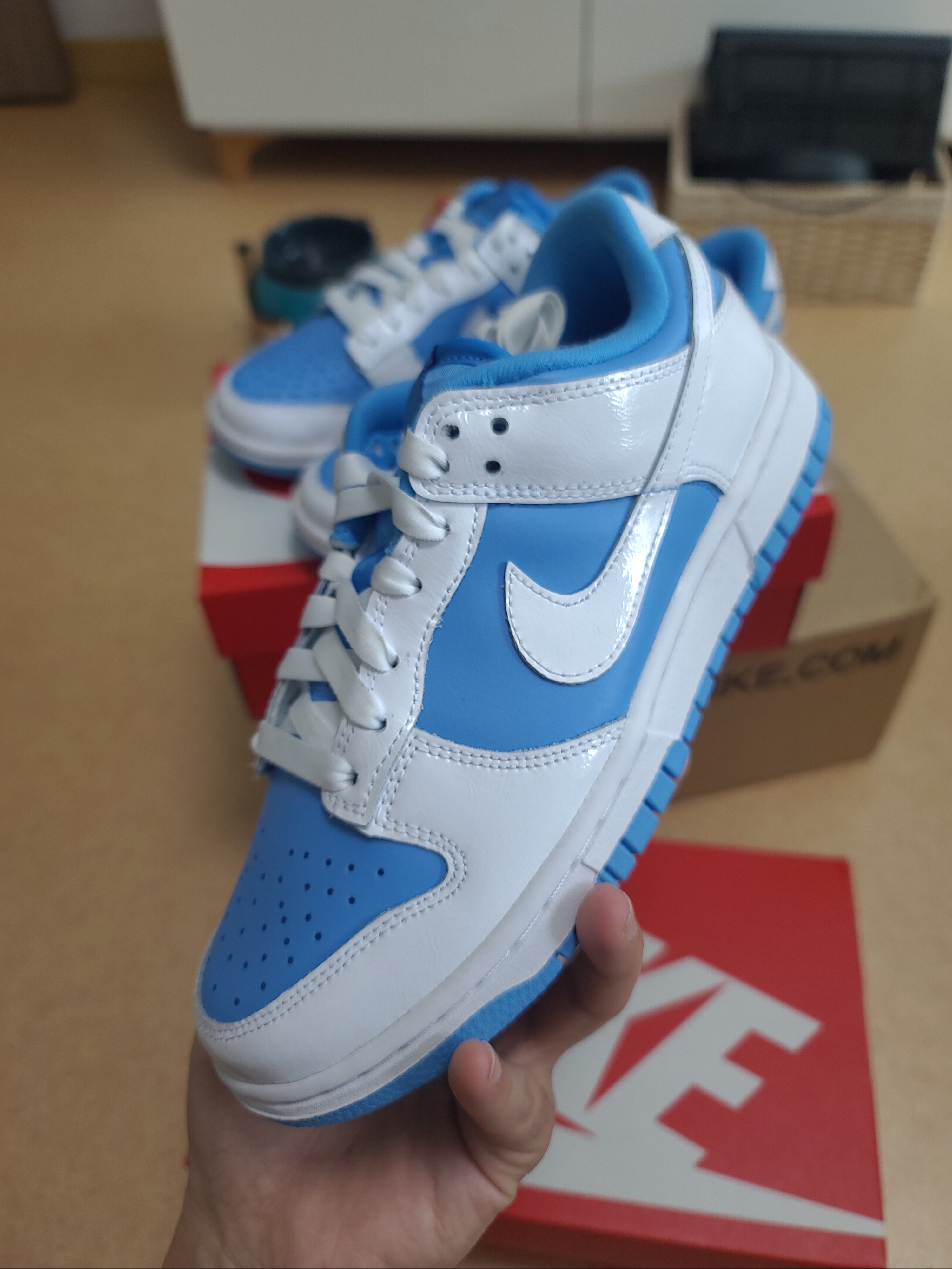 (W) Nike Dunk Low Essential University Blue 착용 스타일