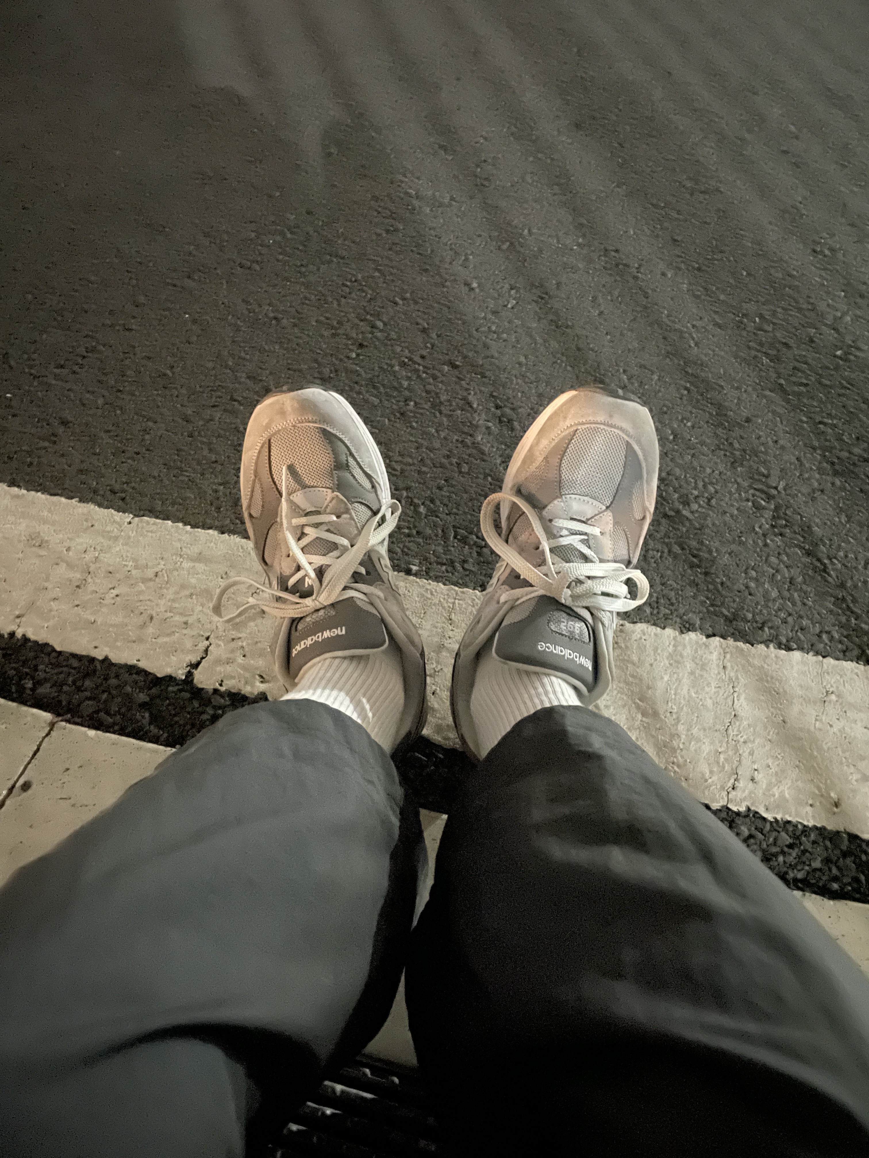 New Balance 992 Made in USA Grey - D Standard 착용 스타일 - 2
