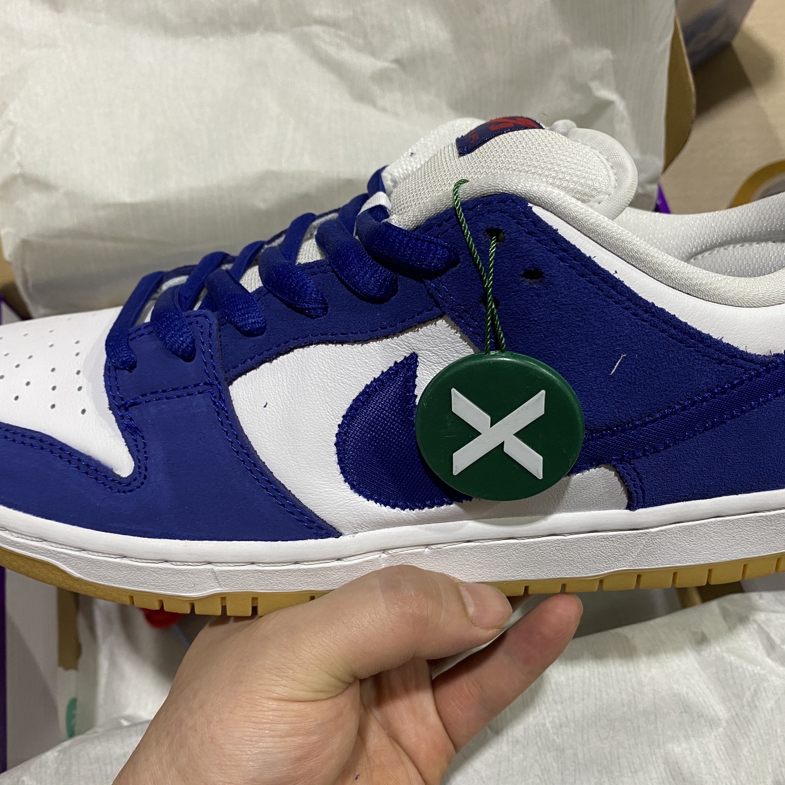 Nike SB Dunk Low Pro Premium Deep Royal Blue 착용 스타일 - 3
