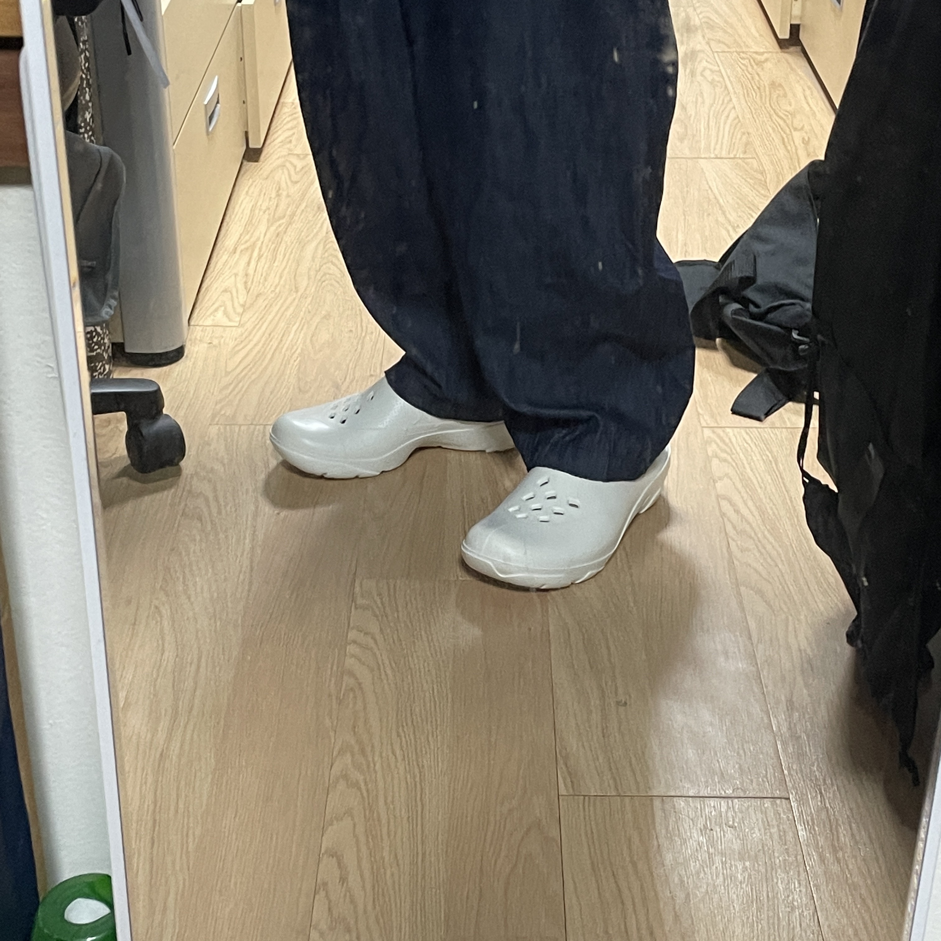 Jordan System .23 Sail and Cement Grey 착용 스타일 - 3