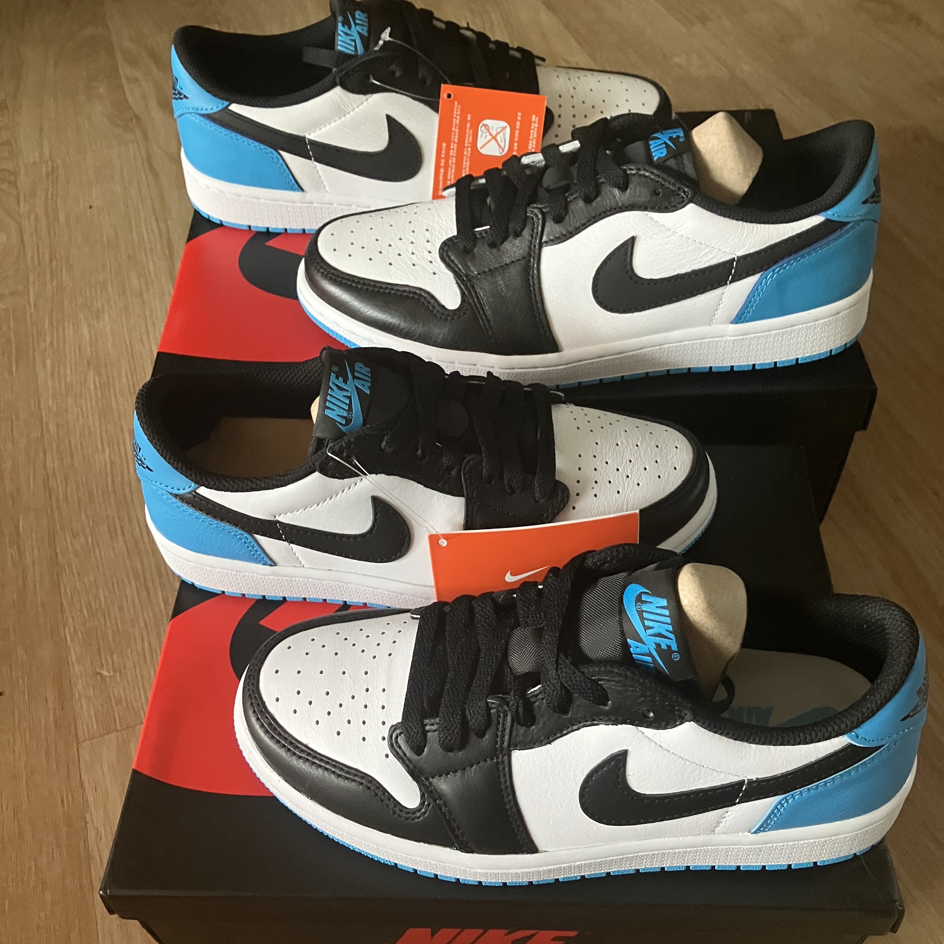 Jordan 1 Retro Low OG Black and Dark Powder Blue, (W) Jordan 1 Retro Low OG Black and Dark Powder Blue 착용 스타일
