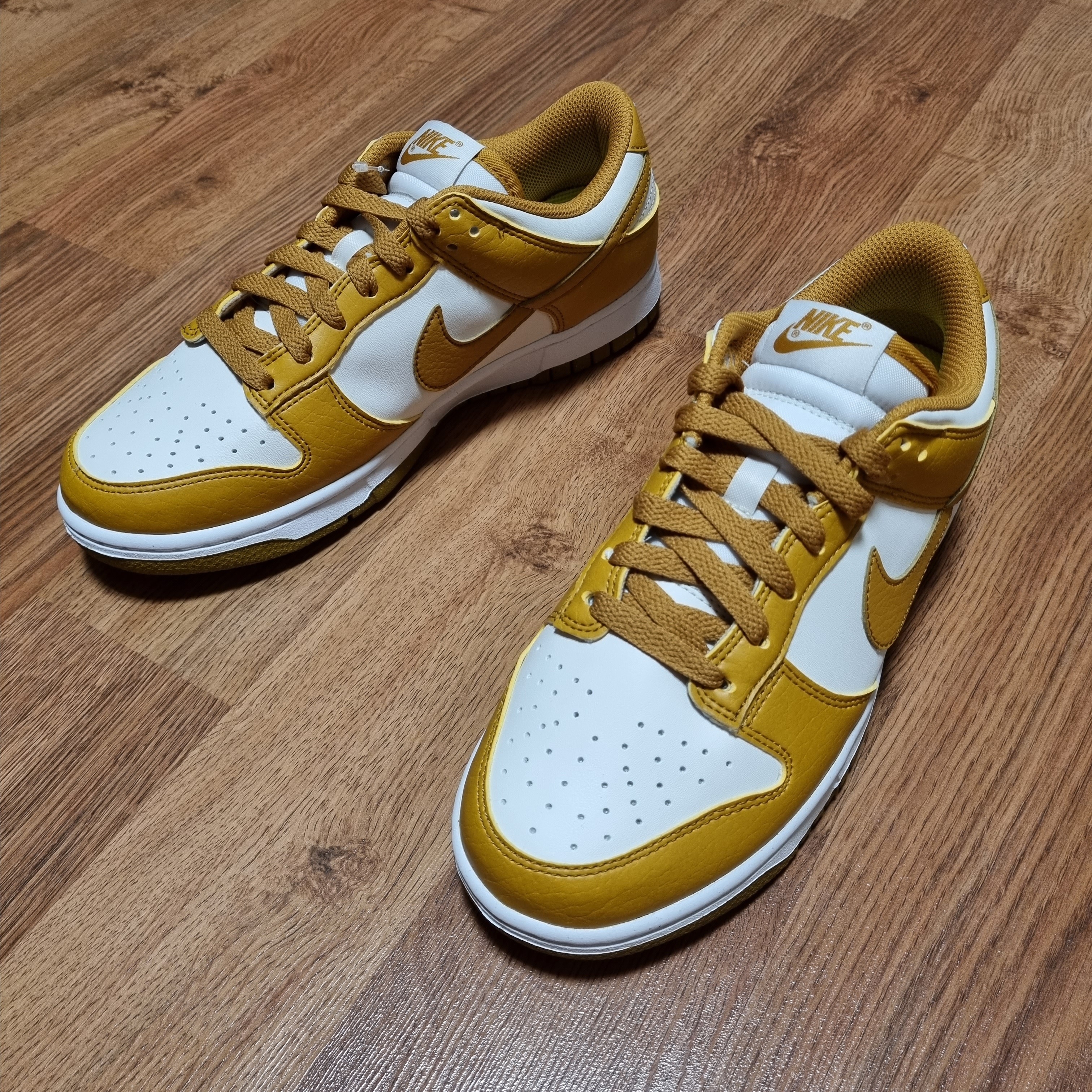 (W) Nike Dunk Low Next Nature Phantom 착용 스타일 - 2