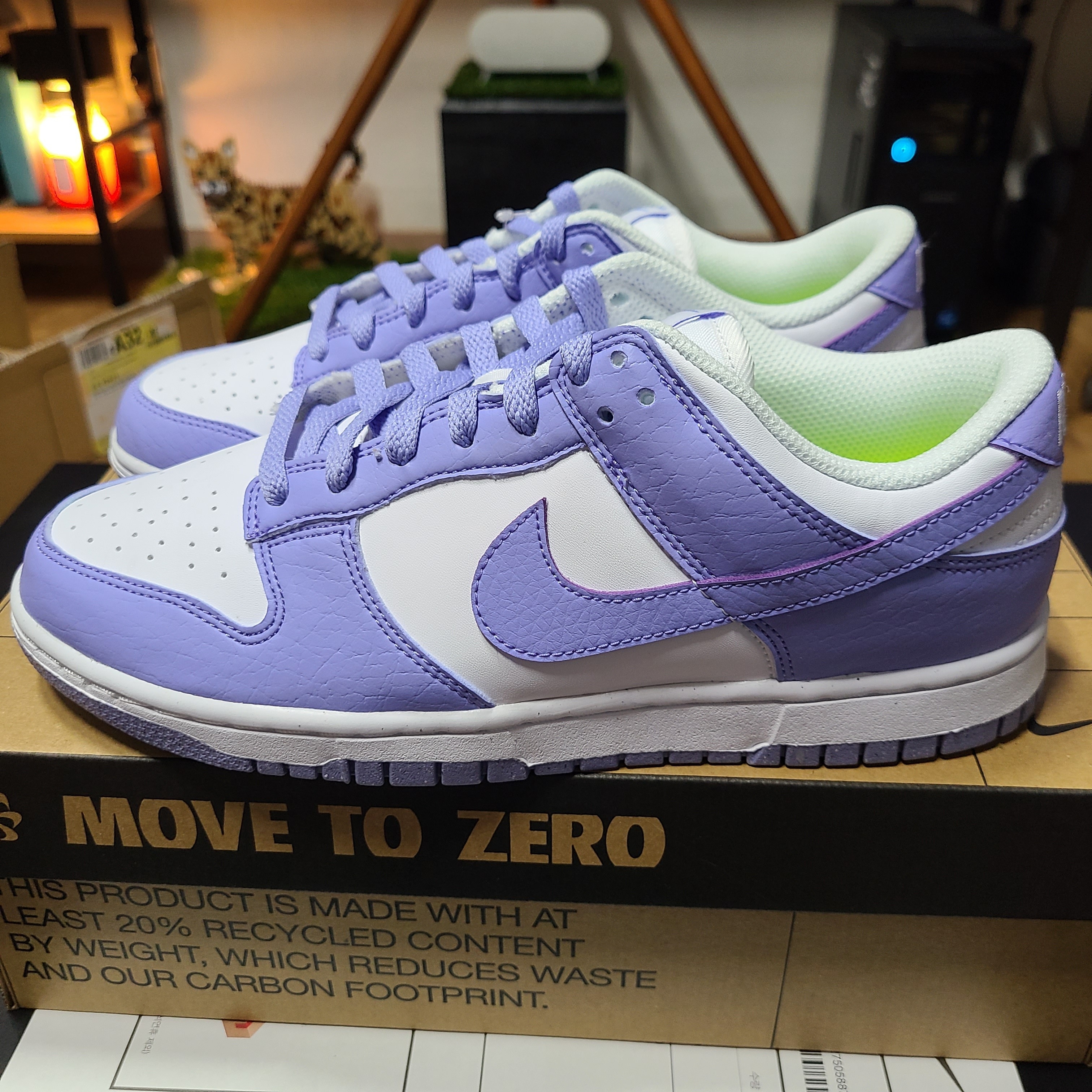 (W) Nike Dunk Low Next Nature Lilac 착용 스타일 - 1