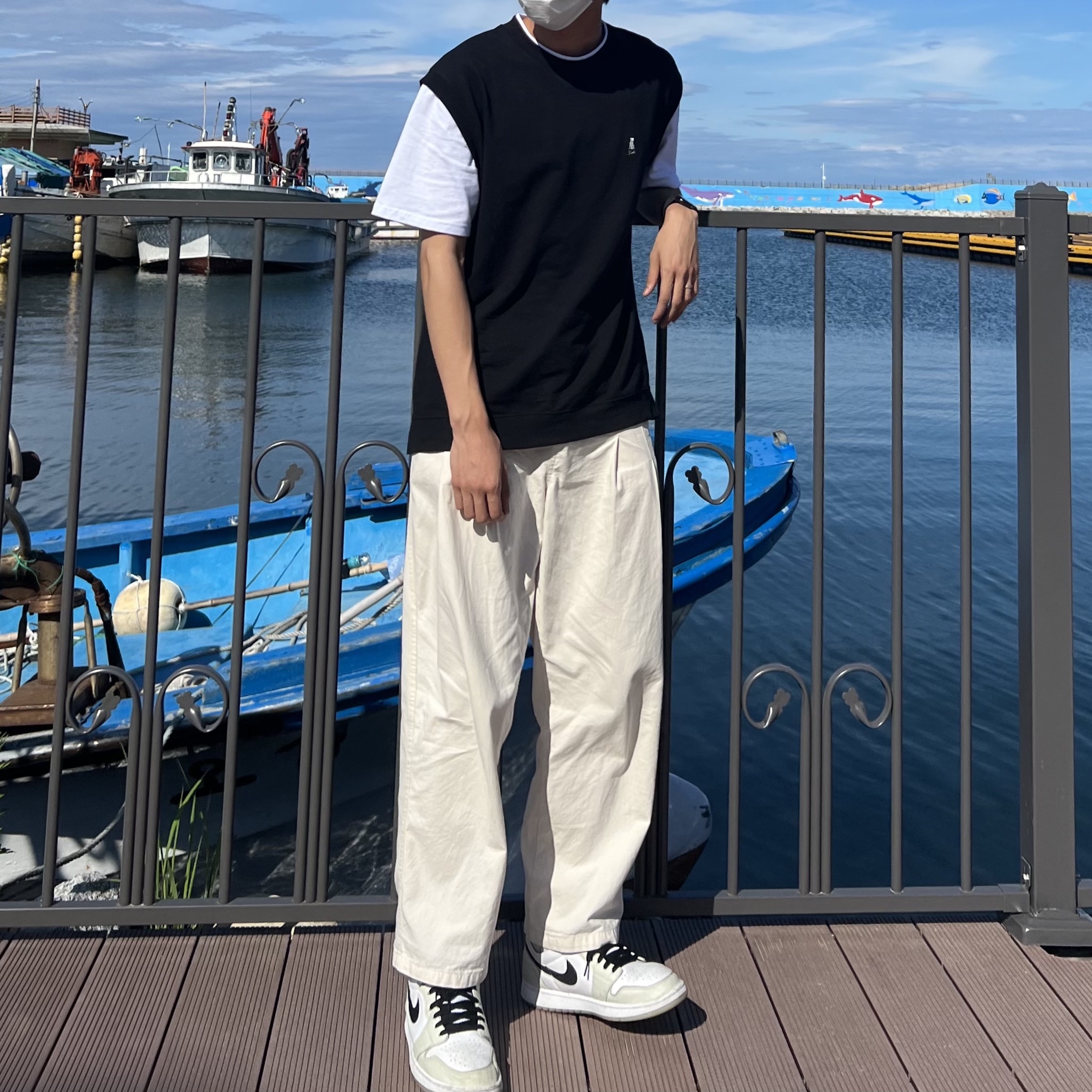 (W) Jordan 1 Zoom Air CMFT Light Bone, Apple Watch Nike SE 40mm GPS Space Gray Aluminum Case with Nike Sport Band USB C  Anthracite Black (Korean Ver.) 착용 스타일 - 2