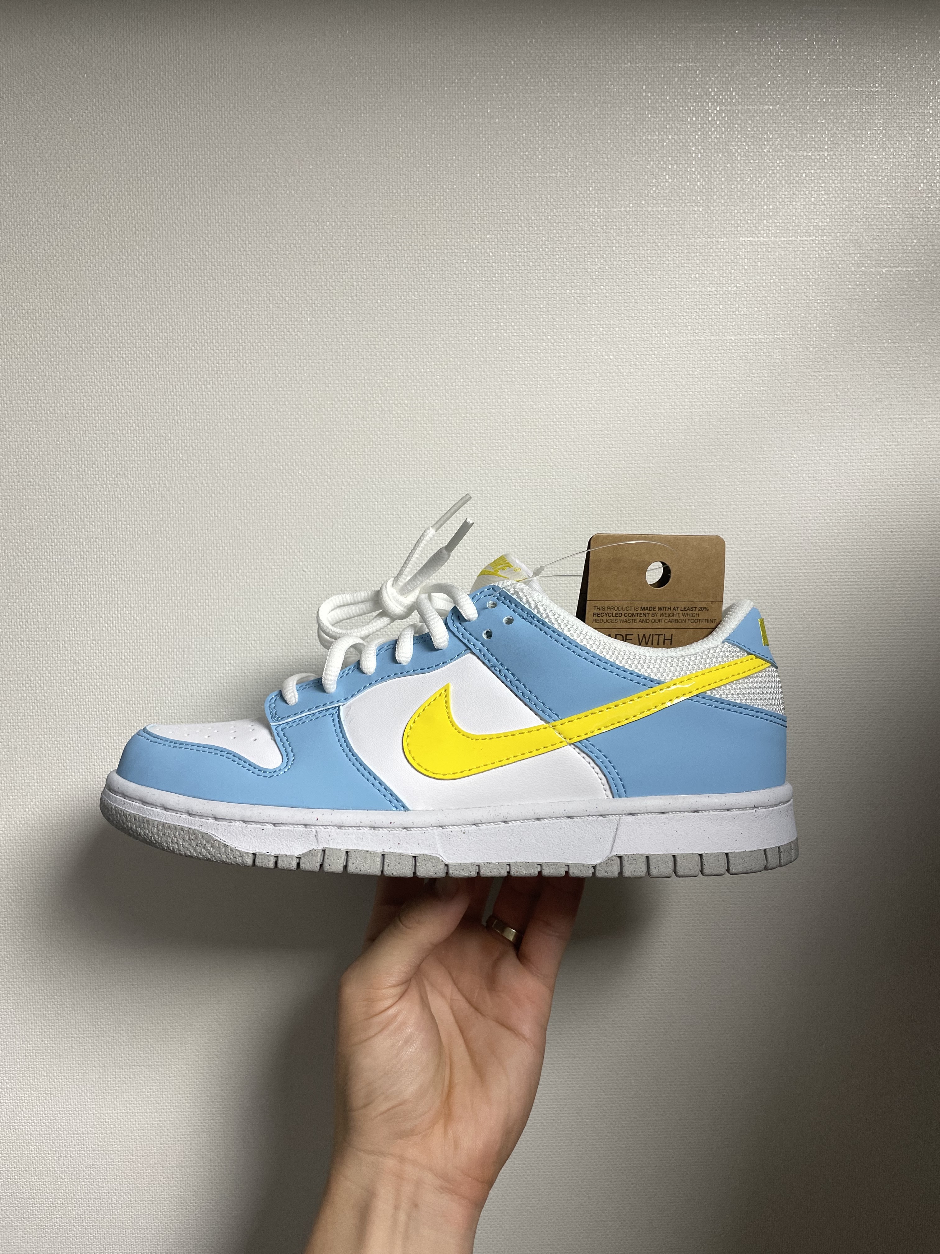 (GS) Nike Dunk Low Next Nature Blue Chill Yellow Strike 착용 스타일 - 1