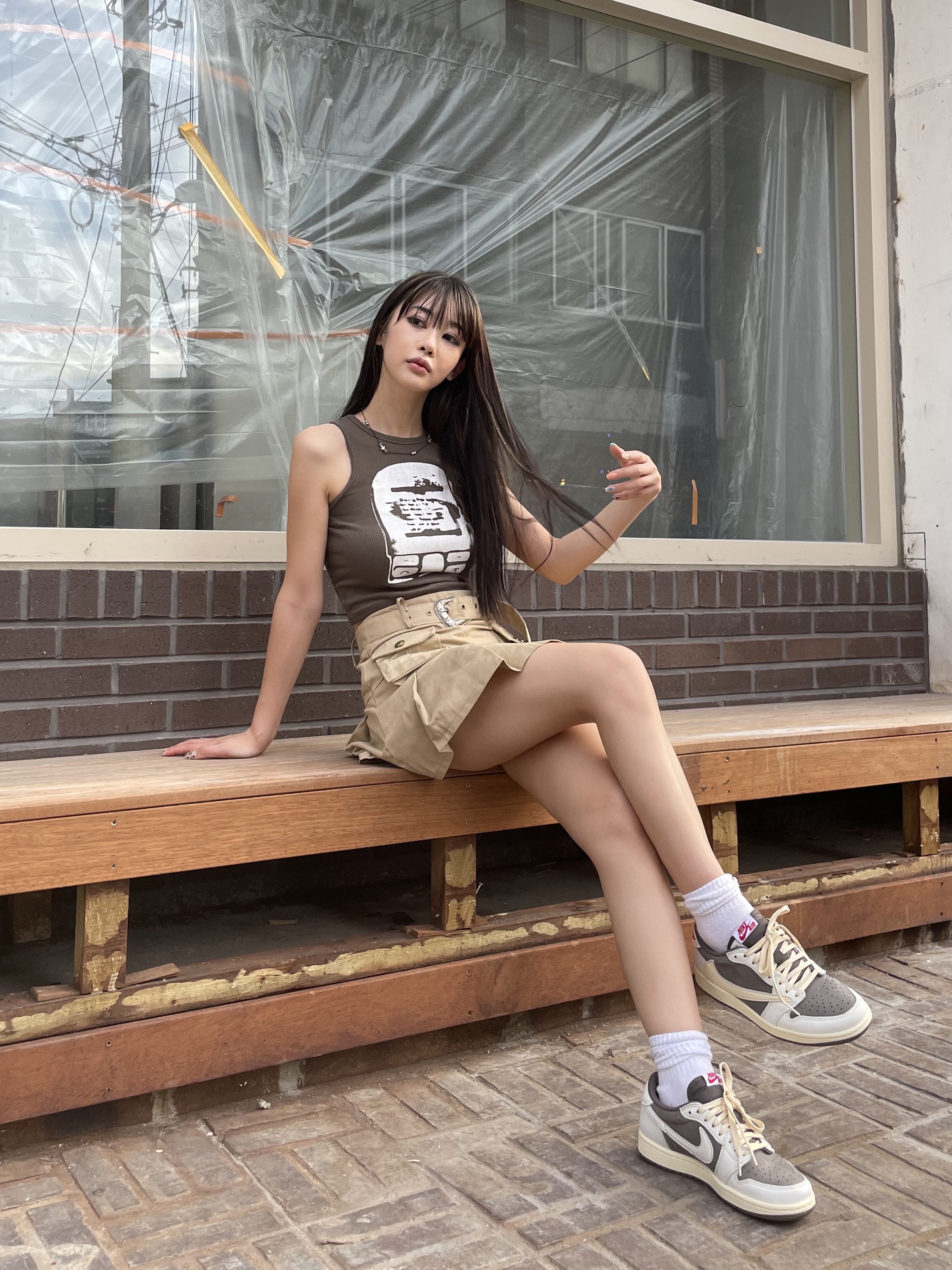 Jordan 1 x Travis Scott Retro Low OG SP Sail and Ridgerock, (PS) Jordan 1 x Travis Scott Retro Low OG SP Sail and Ridgerock 착용 스타일 - 2