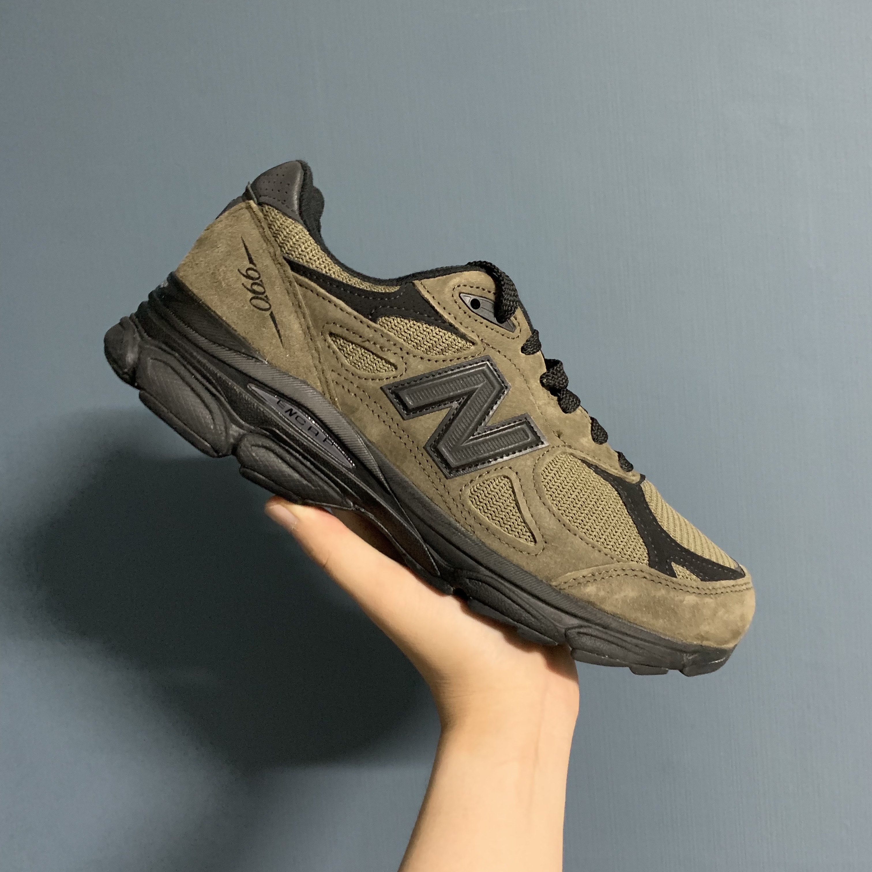 New Balance x JJJJound 990v3 Brown Black 착용 스타일