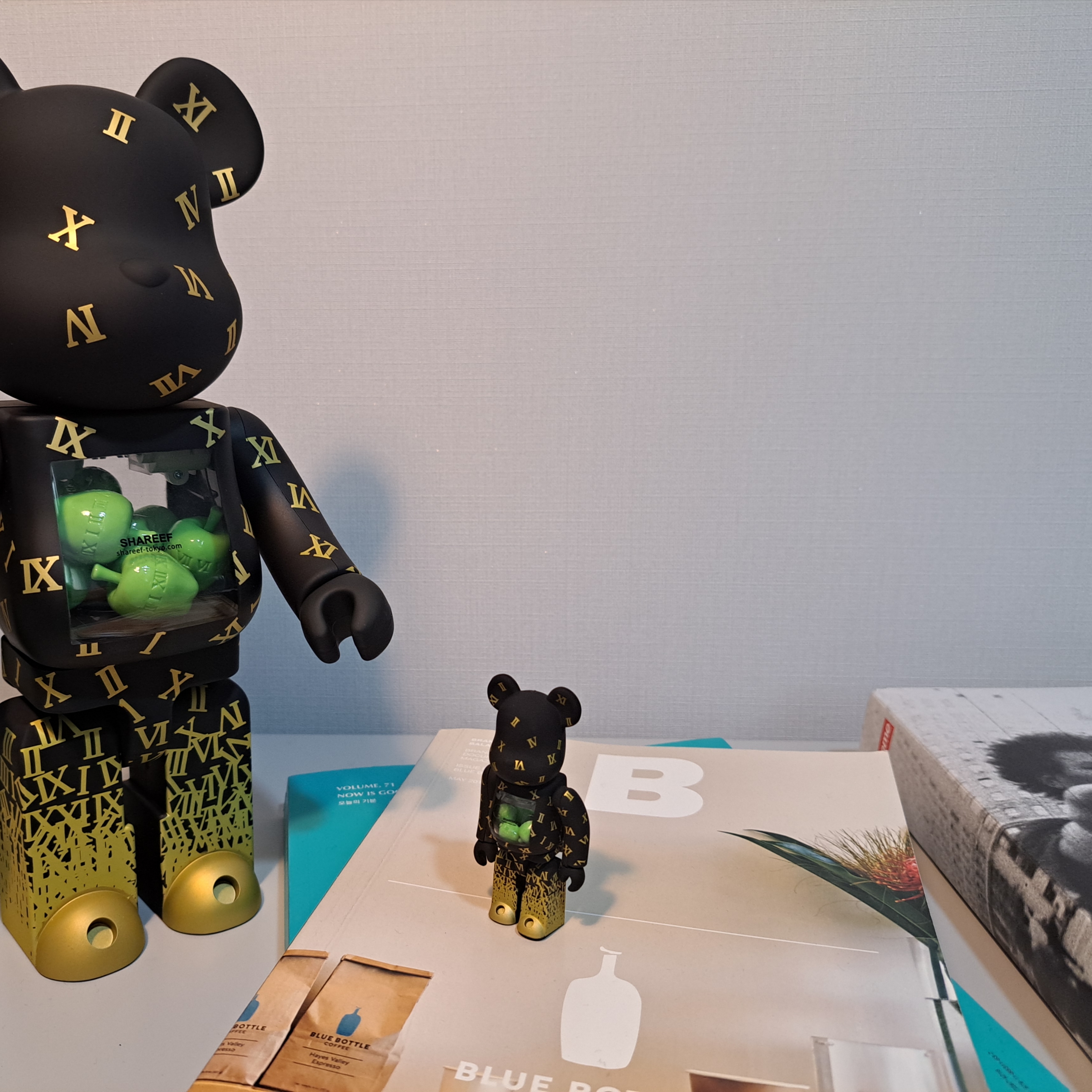 Bearbrick x Shareef 3 100% & 400% Set 착용 스타일
