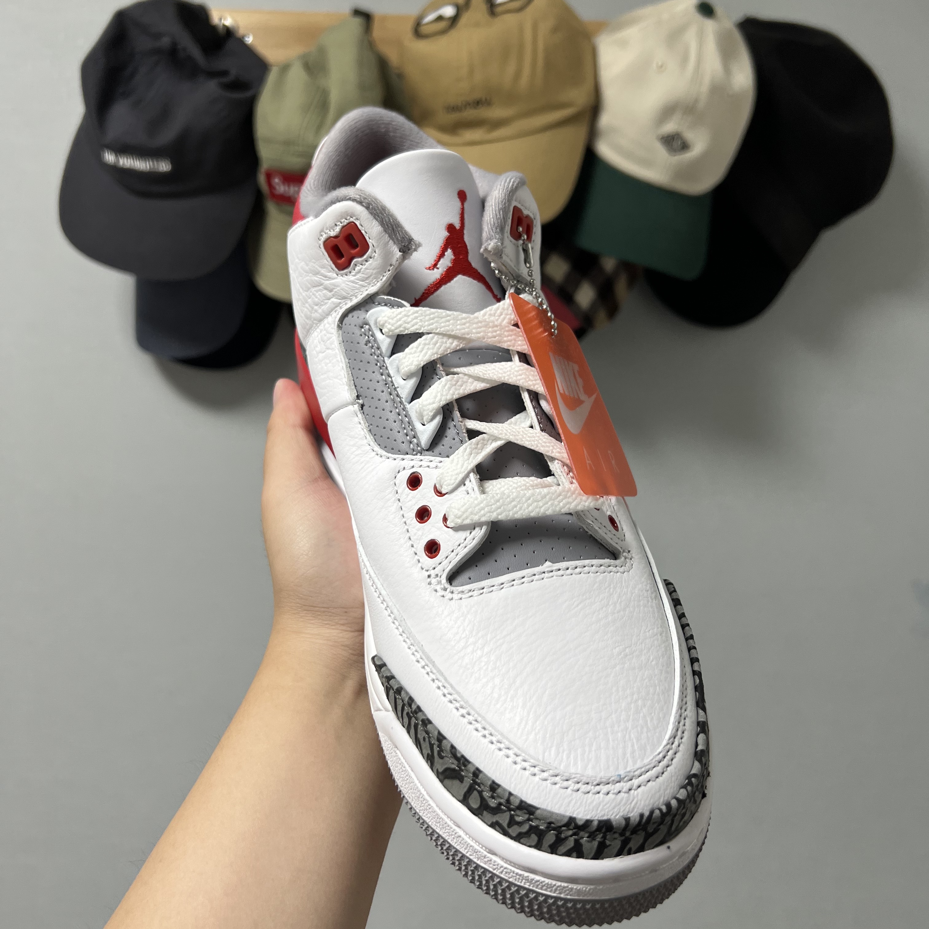 Jordan 3 Retro Fire Red 2007, Jordan 3 Retro Fire Red 2022 착용 스타일 - 4