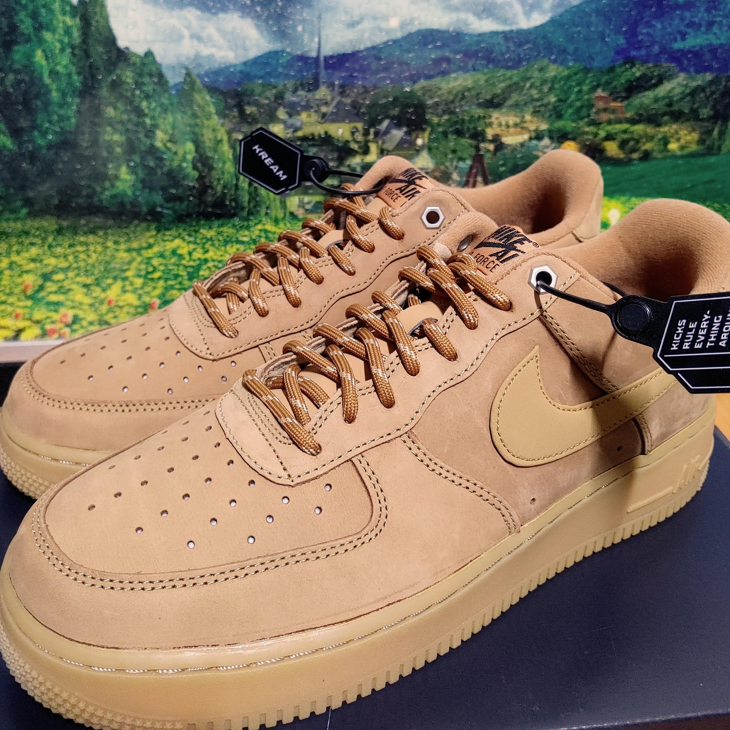 Nike Air Force 1 '07 WB Flax 착용 스타일