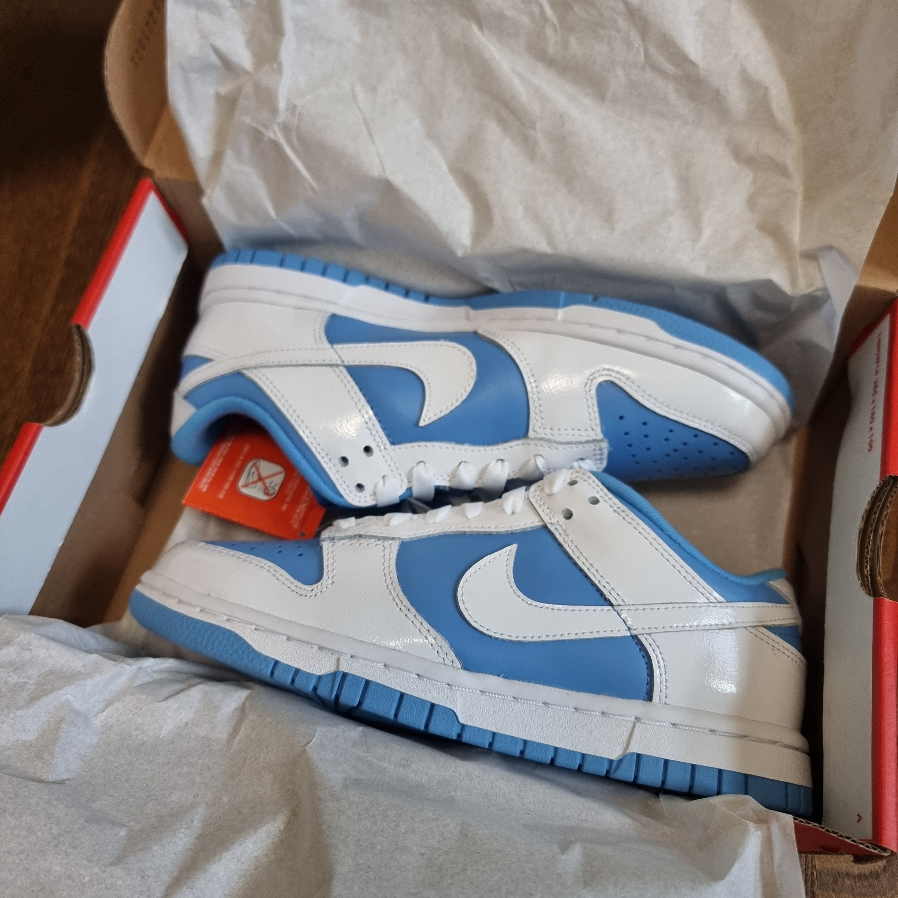 (W) Nike Dunk Low Essential University Blue 착용 스타일 - 1