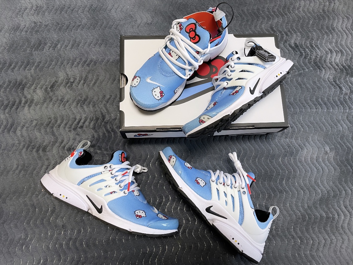 Nike x Hello Kitty Air Presto University Blue 착용 스타일