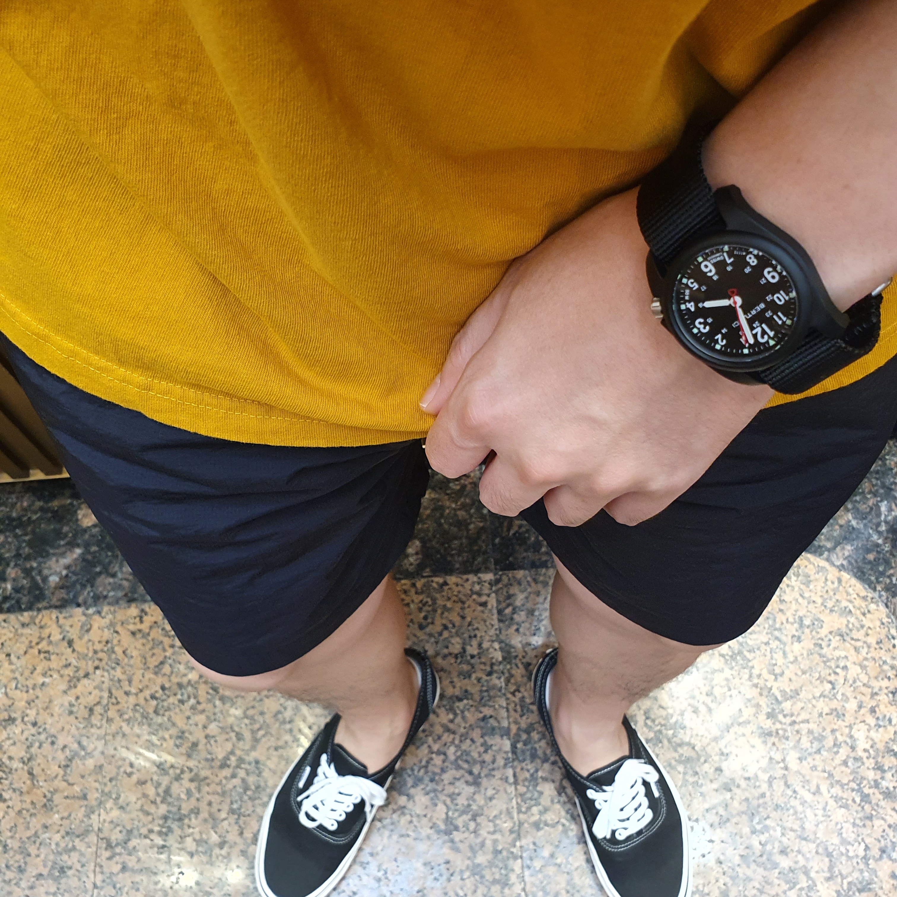 Vans Authentic 44 DX Anaheim Factory Black 착용 스타일
