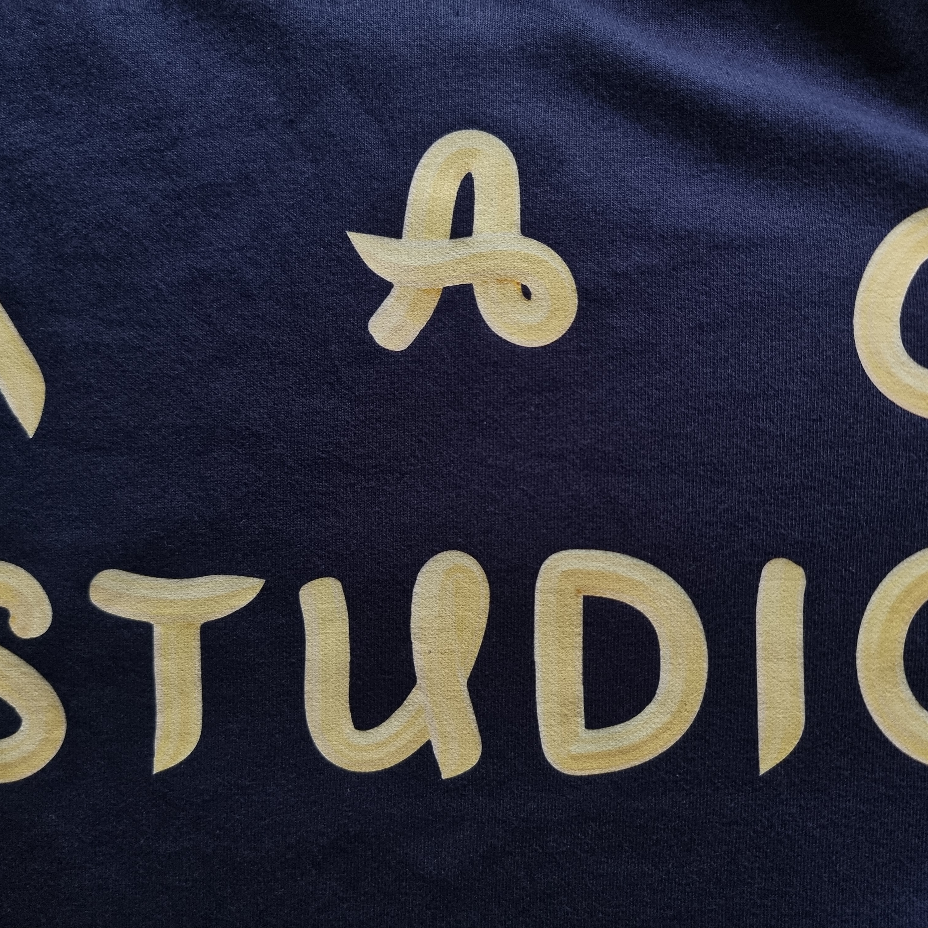 IAB Studio x Ottogi Mayonnaise 50th Anniversary T-Shirt Navy 착용 스타일