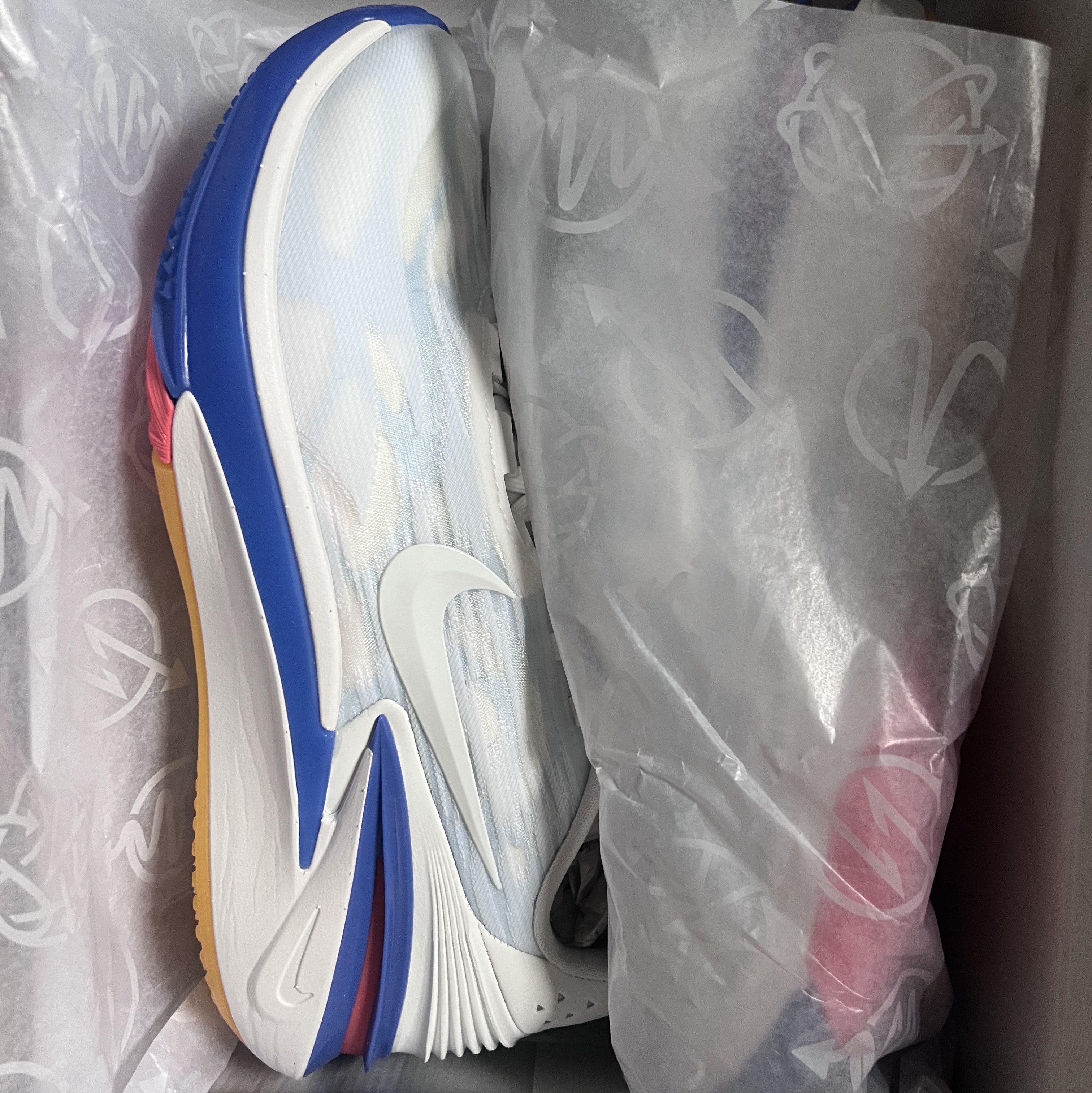 Nike Air Zoom GT Cut 2 Summit White 착용 스타일