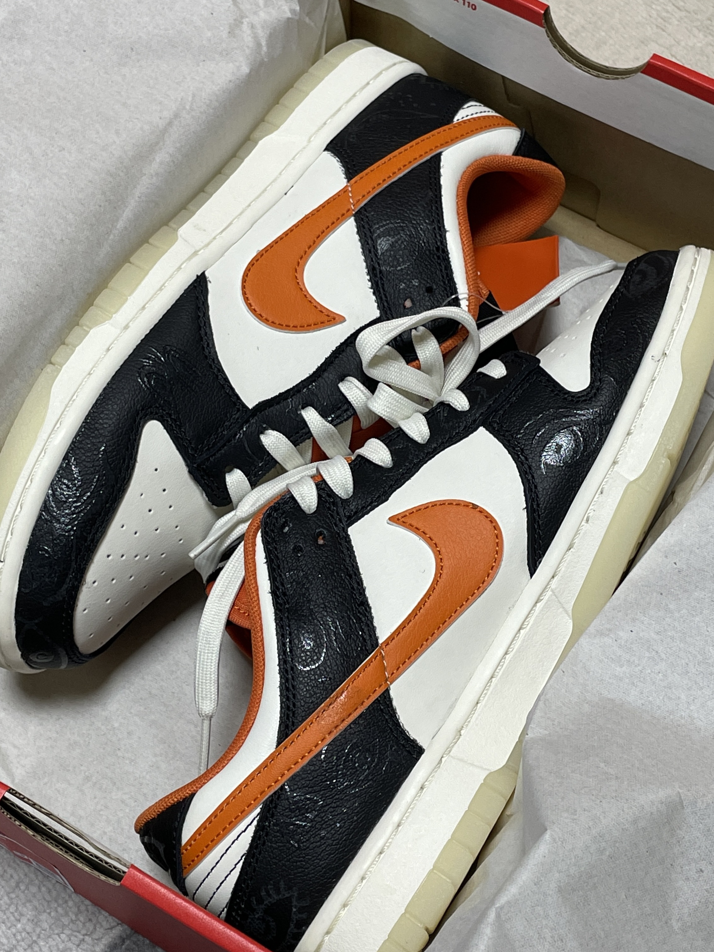 Nike Dunk Low Retro PRM Halloween, (GS) Nike Dunk Low PRM Halloween 착용 스타일 - 2