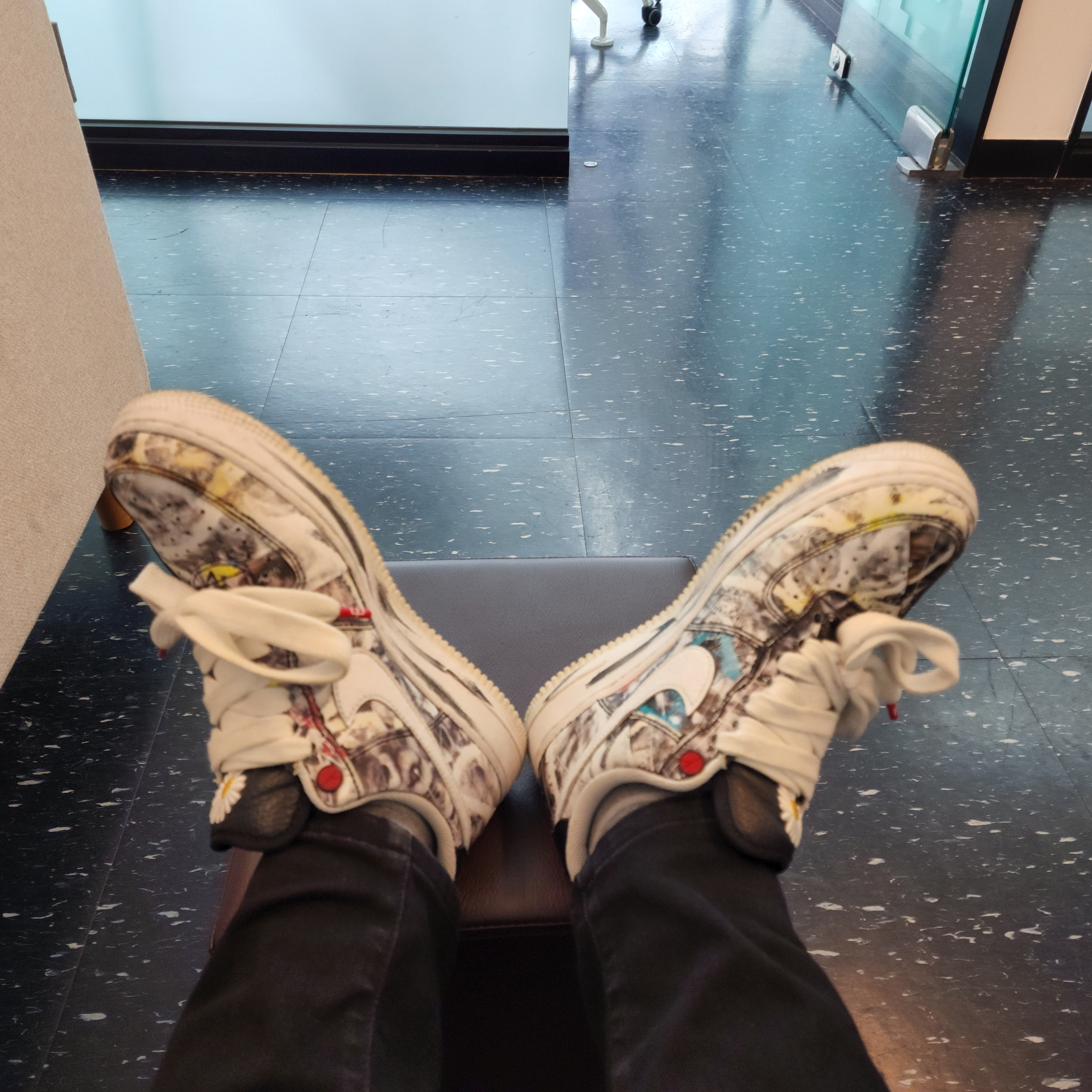Nike x Peaceminusone Air Force 1 Low Para-Noise 착용 스타일