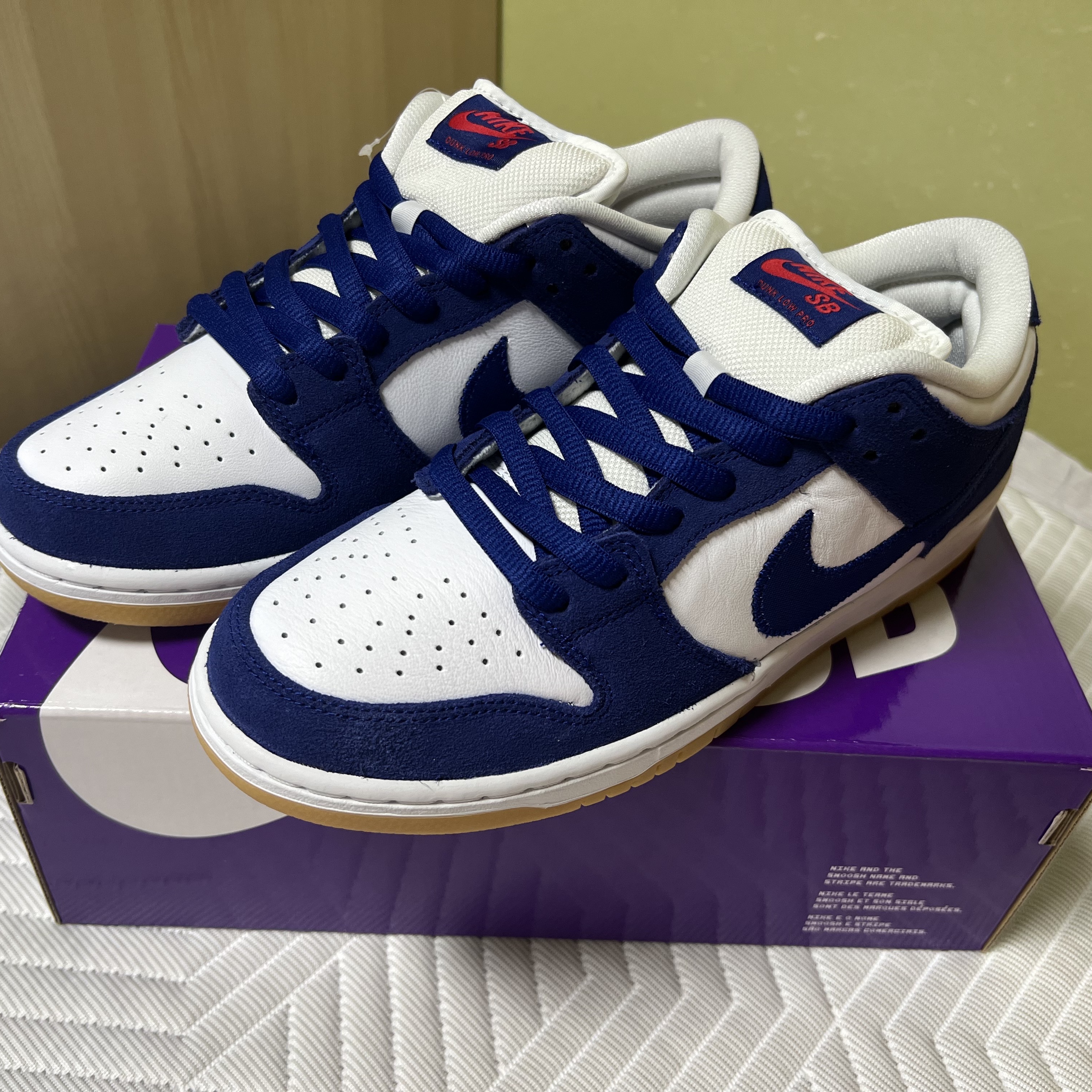 Nike SB Dunk Low Pro Premium Deep Royal Blue 착용 스타일