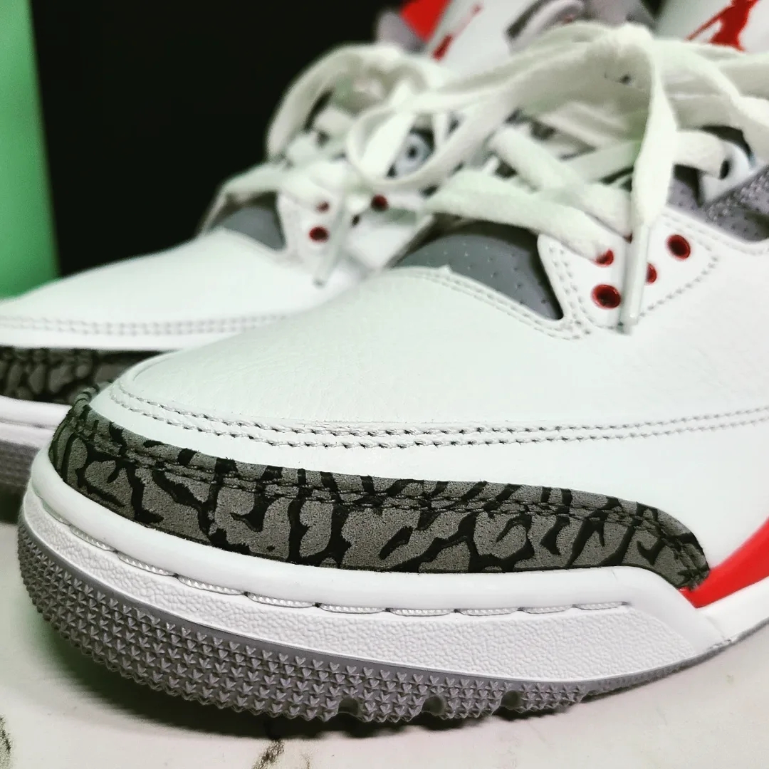 Jordan 3 Retro Fire Red 2022 착용 스타일 - 2