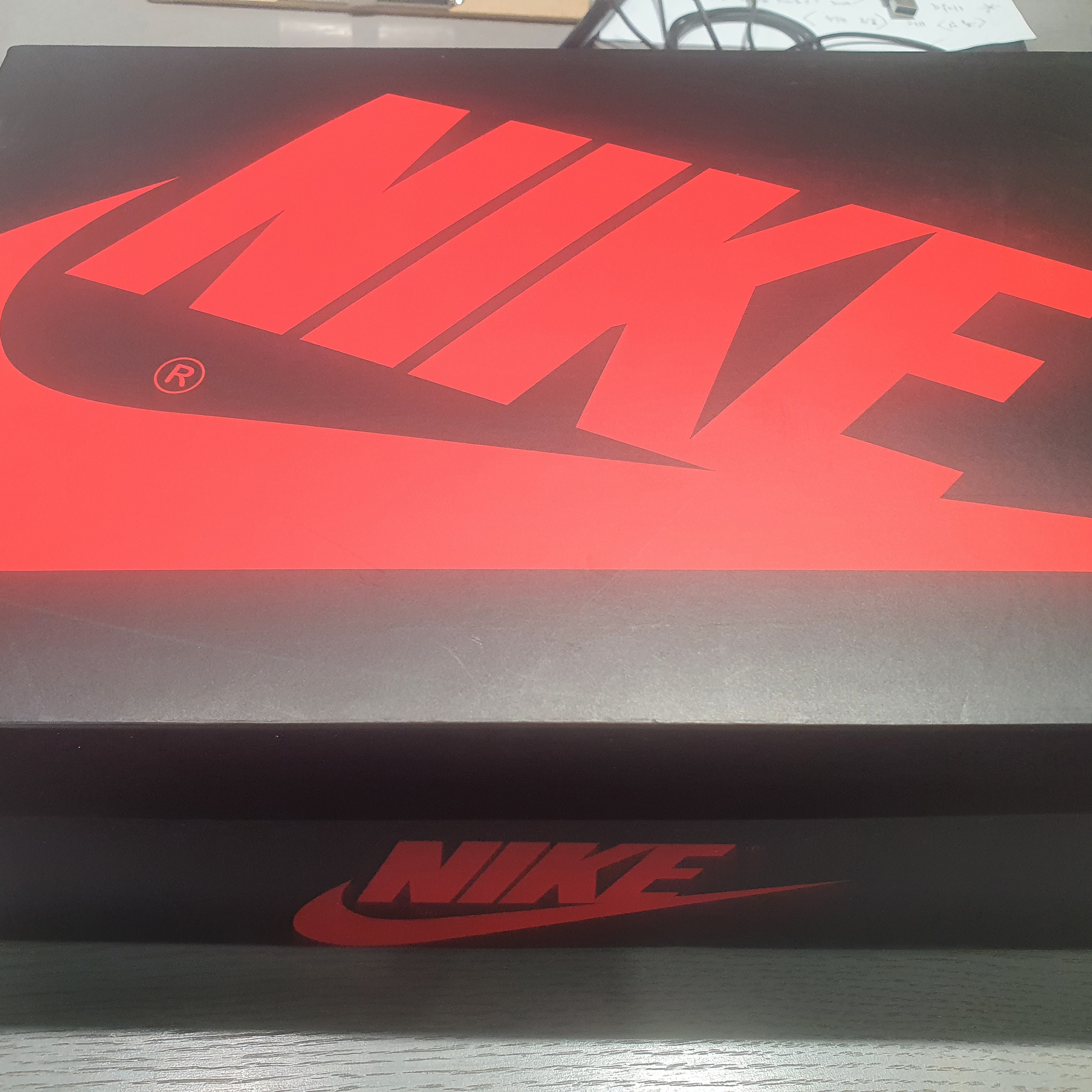 Jordan 1 Retro Low OG Black and Dark Powder Blue 착용 스타일 - 2