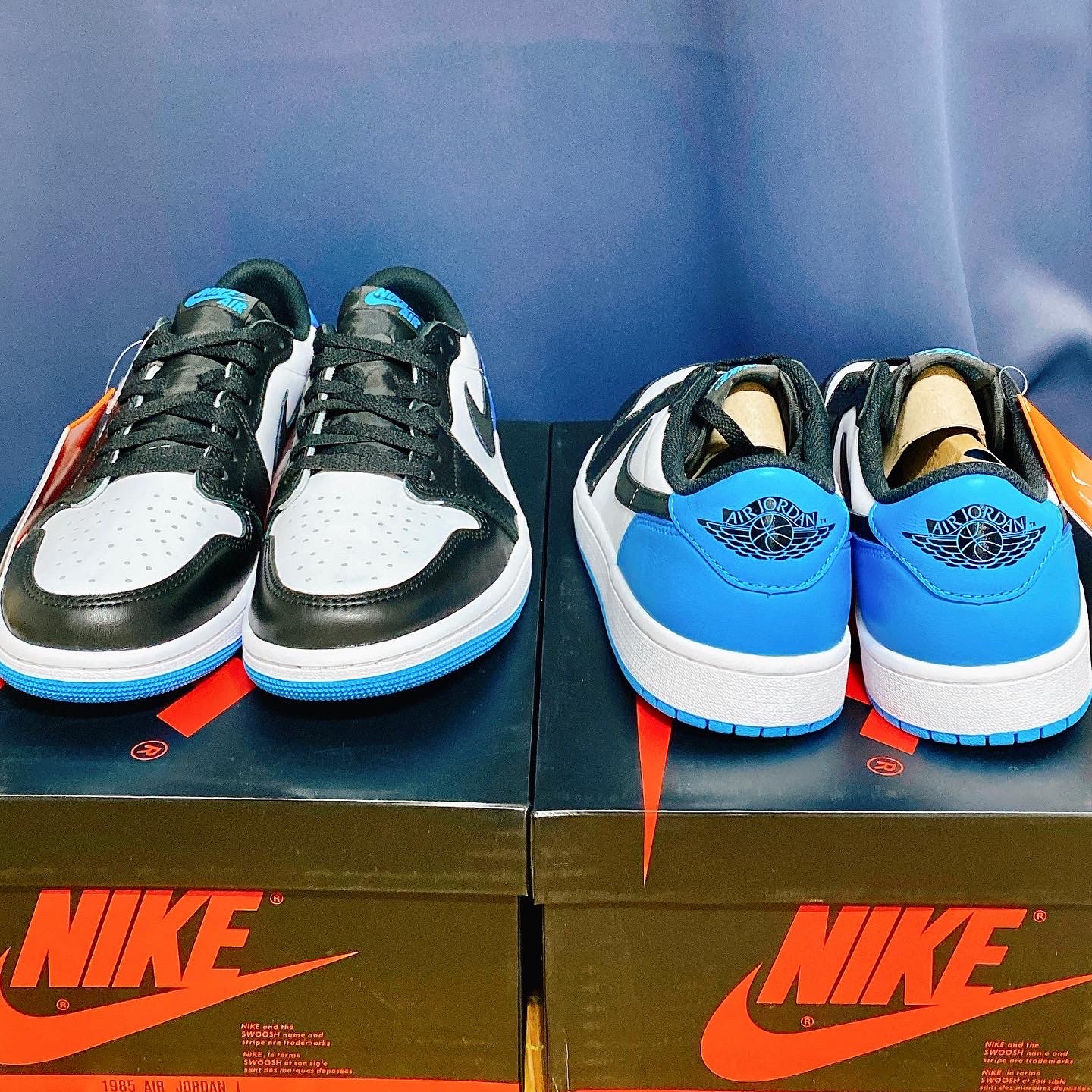 Jordan 1 Retro Low OG Black and Dark Powder Blue 착용 스타일