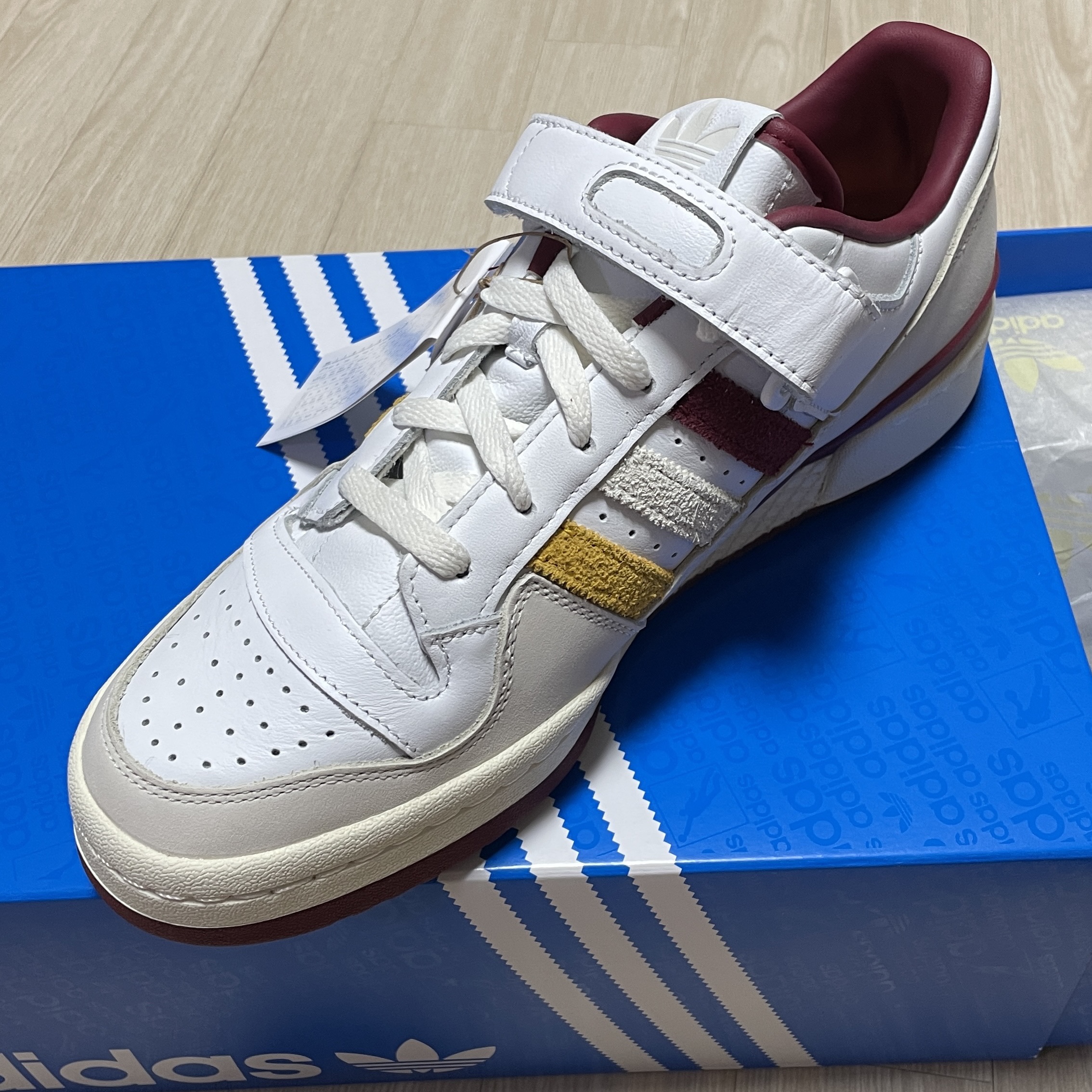 Adidas x END. Forum Low Varsity 착용 스타일 - 3