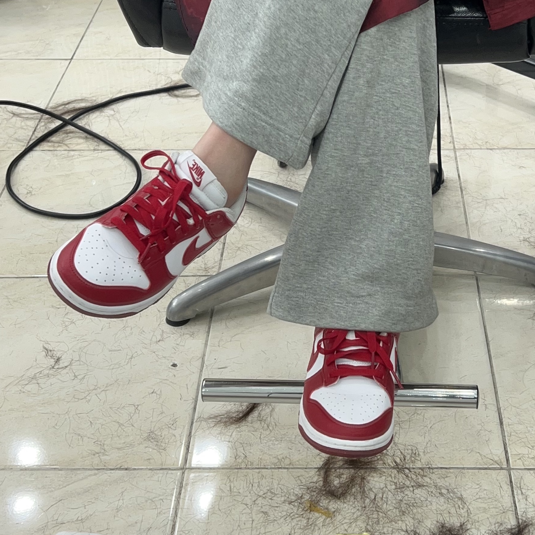 (W) Nike Dunk Low Next Nature Gym Red 착용 스타일 - 1