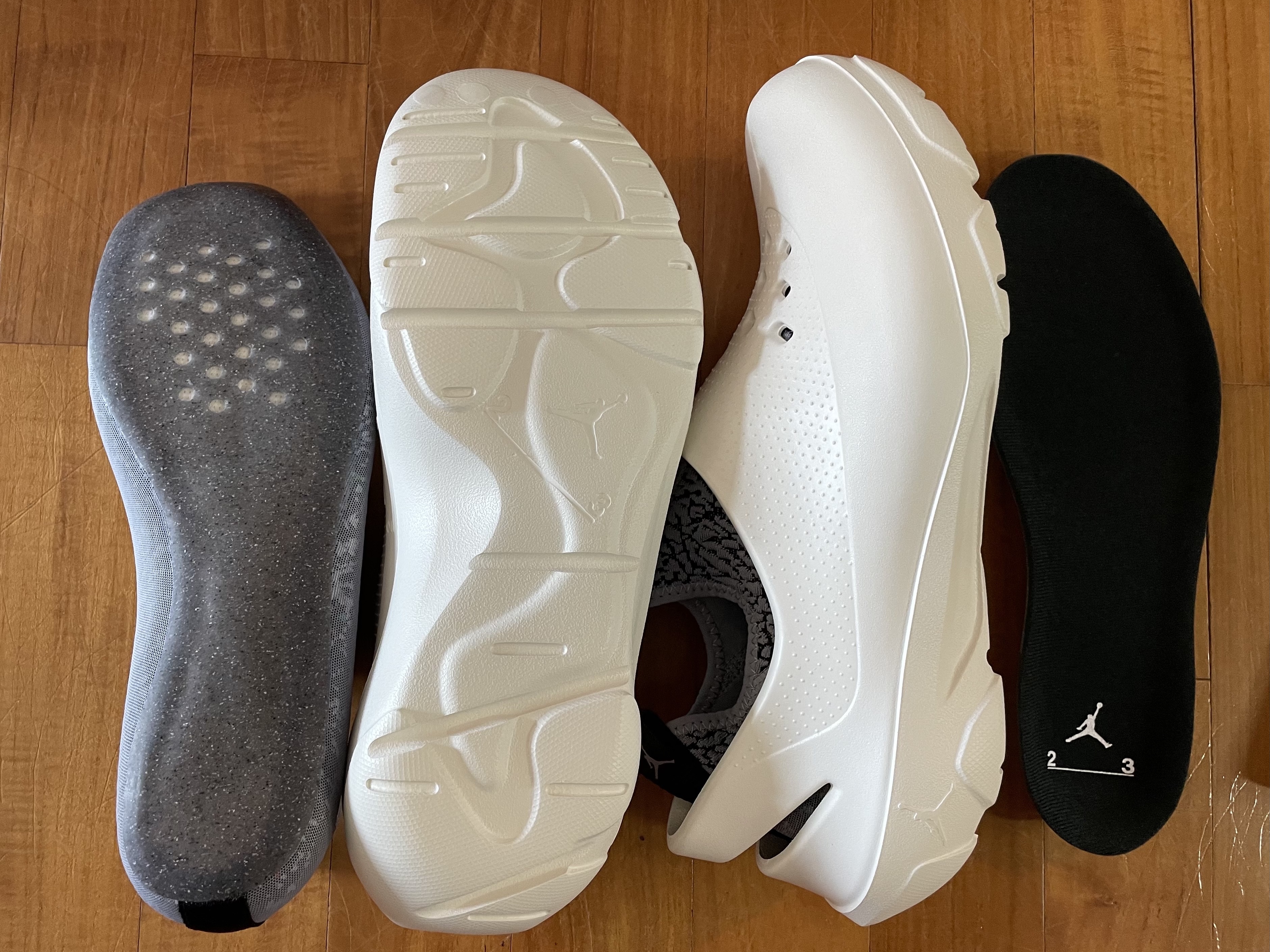 Jordan System .23 Sail and Cement Grey 착용 스타일 - 3