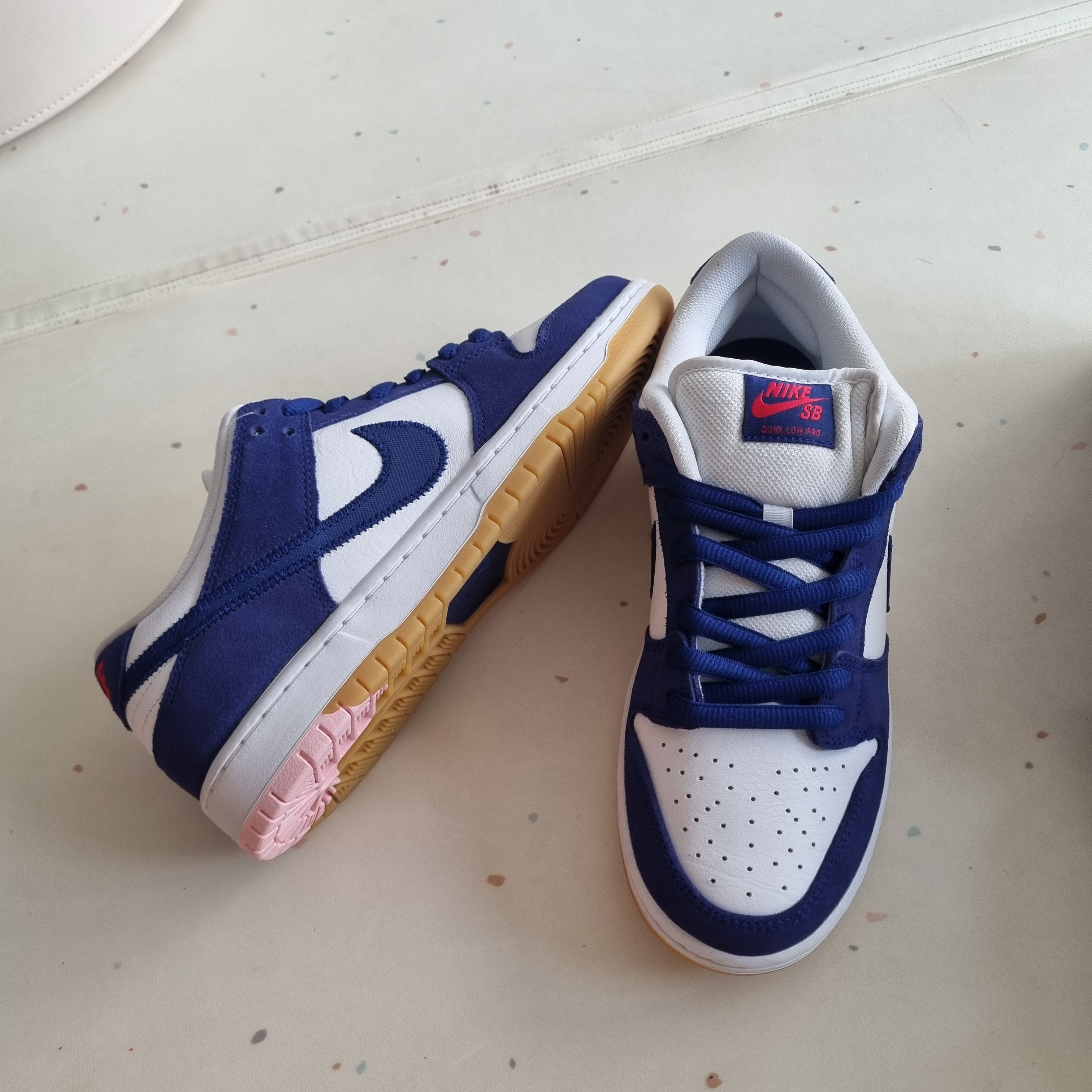 Nike SB Dunk Low Pro Premium Deep Royal Blue 착용 스타일