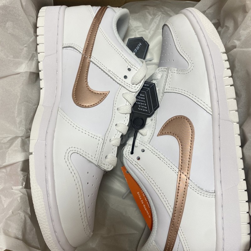 (GS) Nike Dunk Low White Rose Pink 착용 스타일 - 2