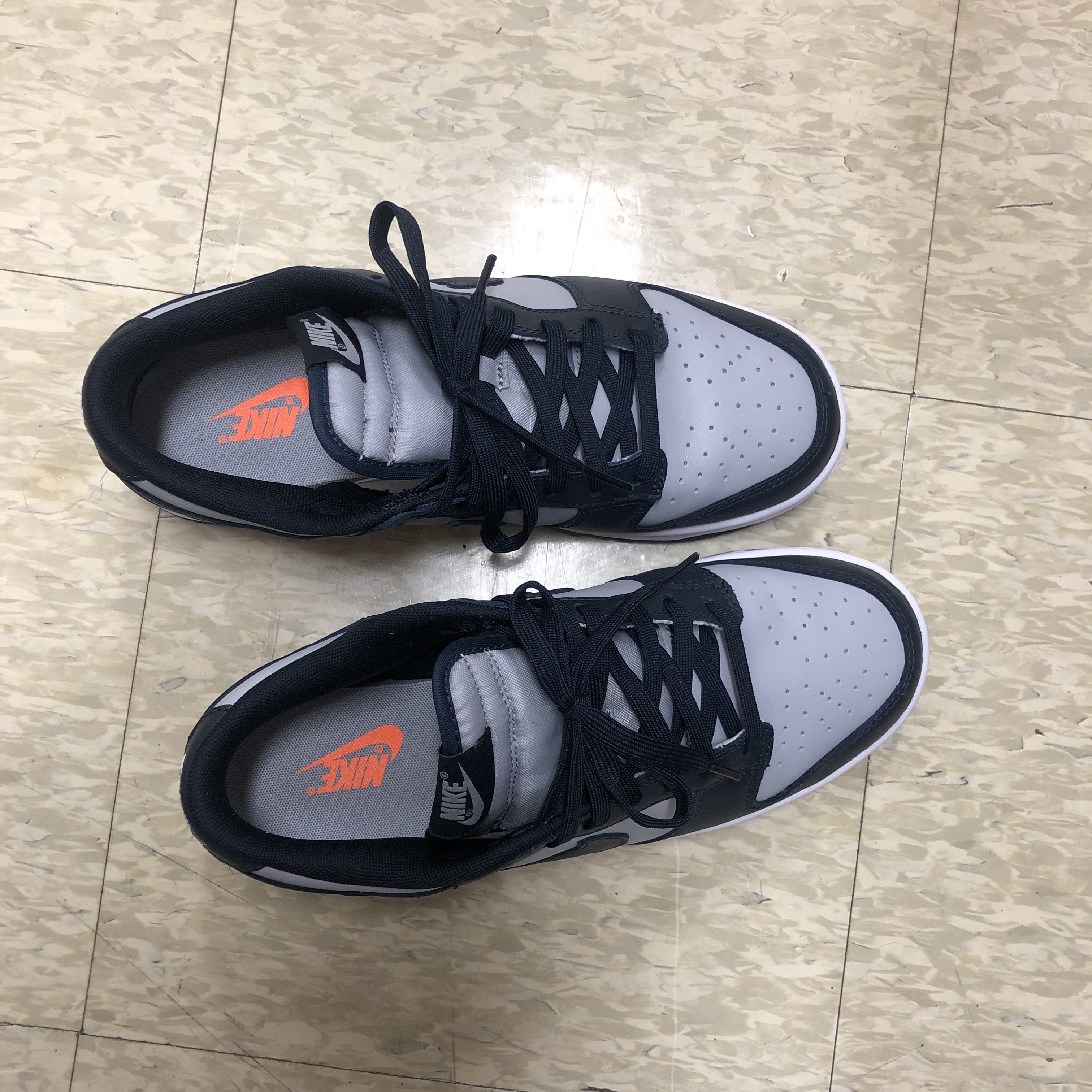 Nike Dunk Low Retro Championship Grey 착용 스타일 - 2