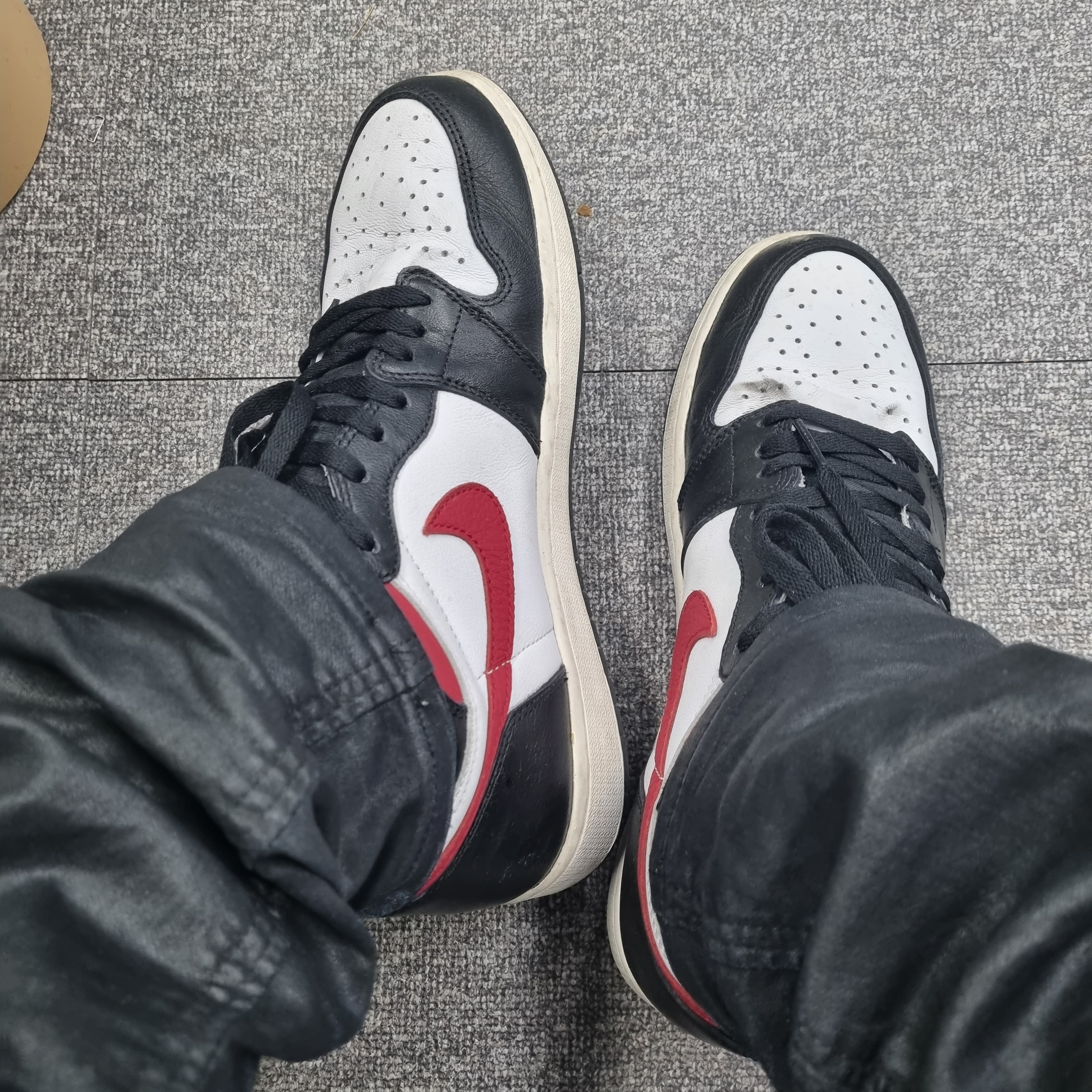 Jordan 1 Retro High OG Gym Red 착용 스타일