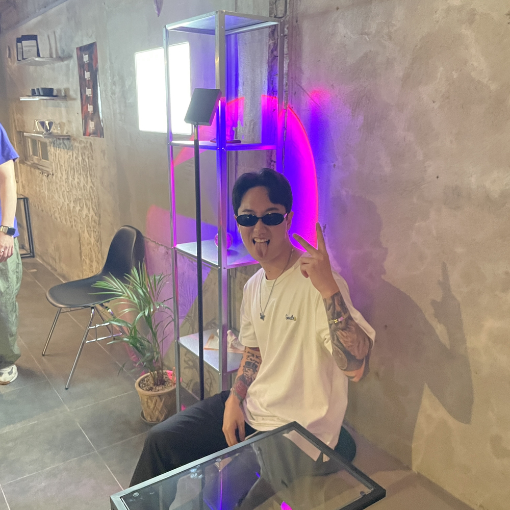 KREAM 프로필 이미지
