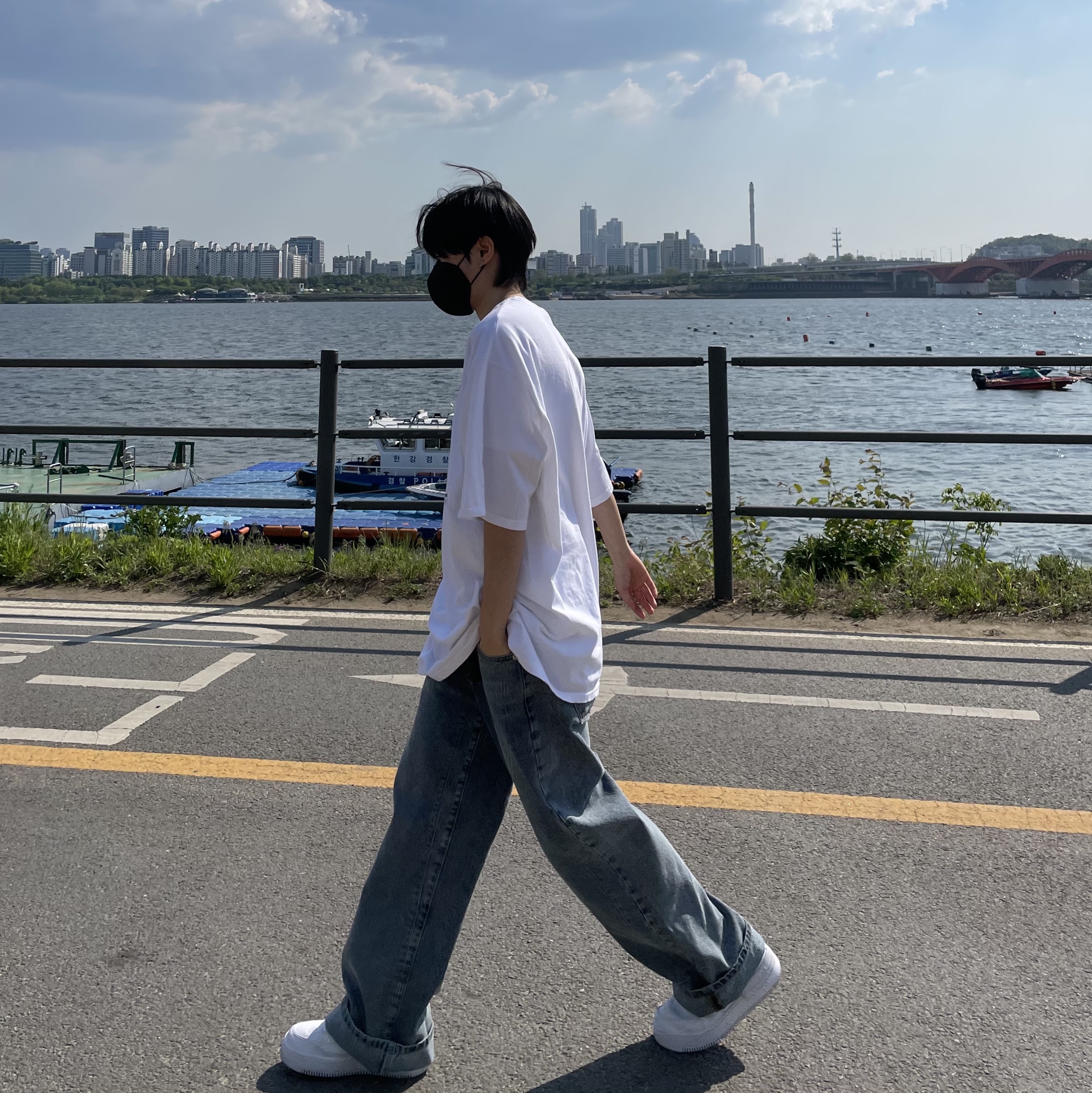 (W) Nike Air Force 1 Shadow Triple White 착용 스타일