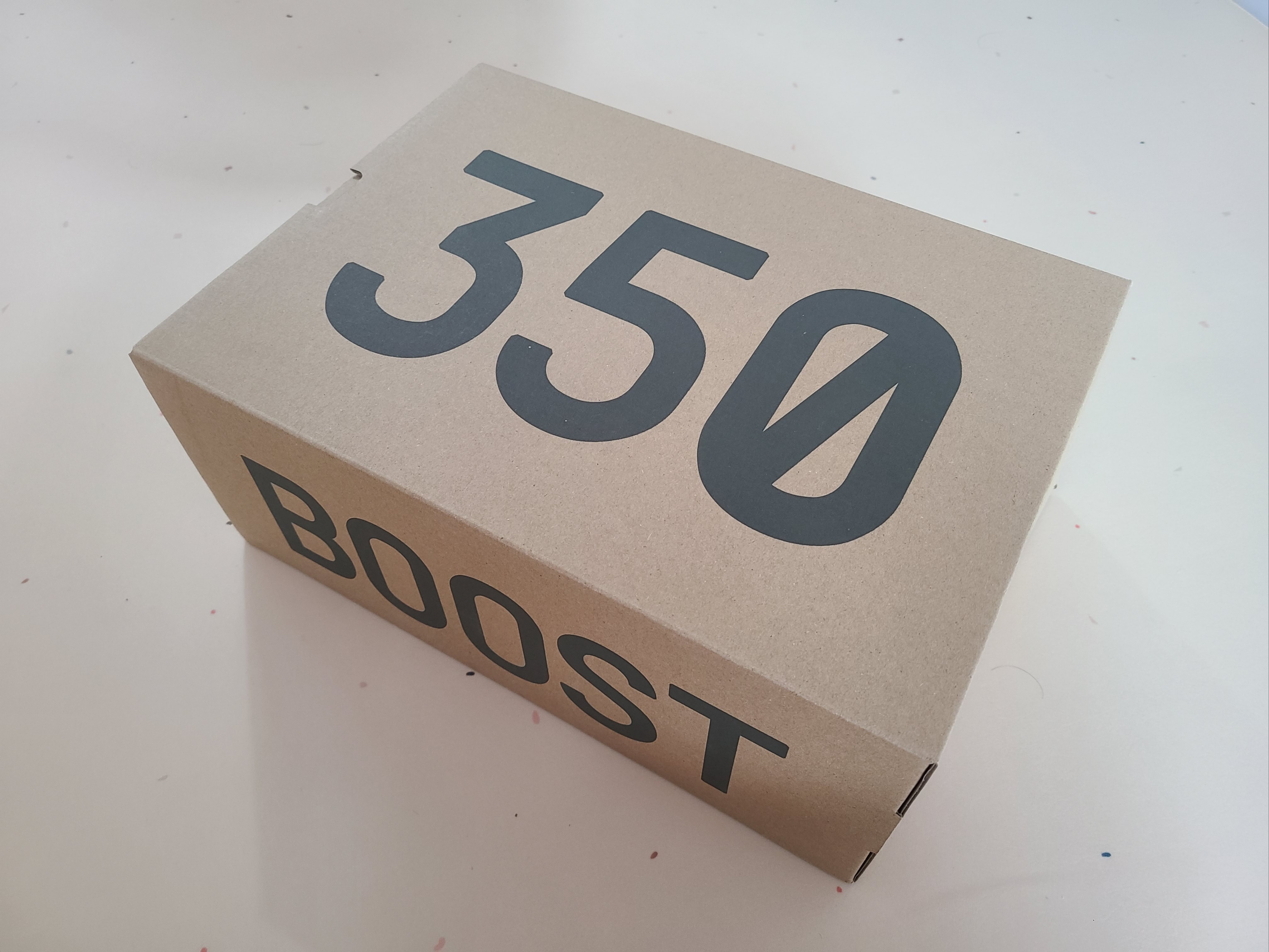 Adidas Yeezy Boost 350 V2 Sesame 2022 착용 스타일 - 1