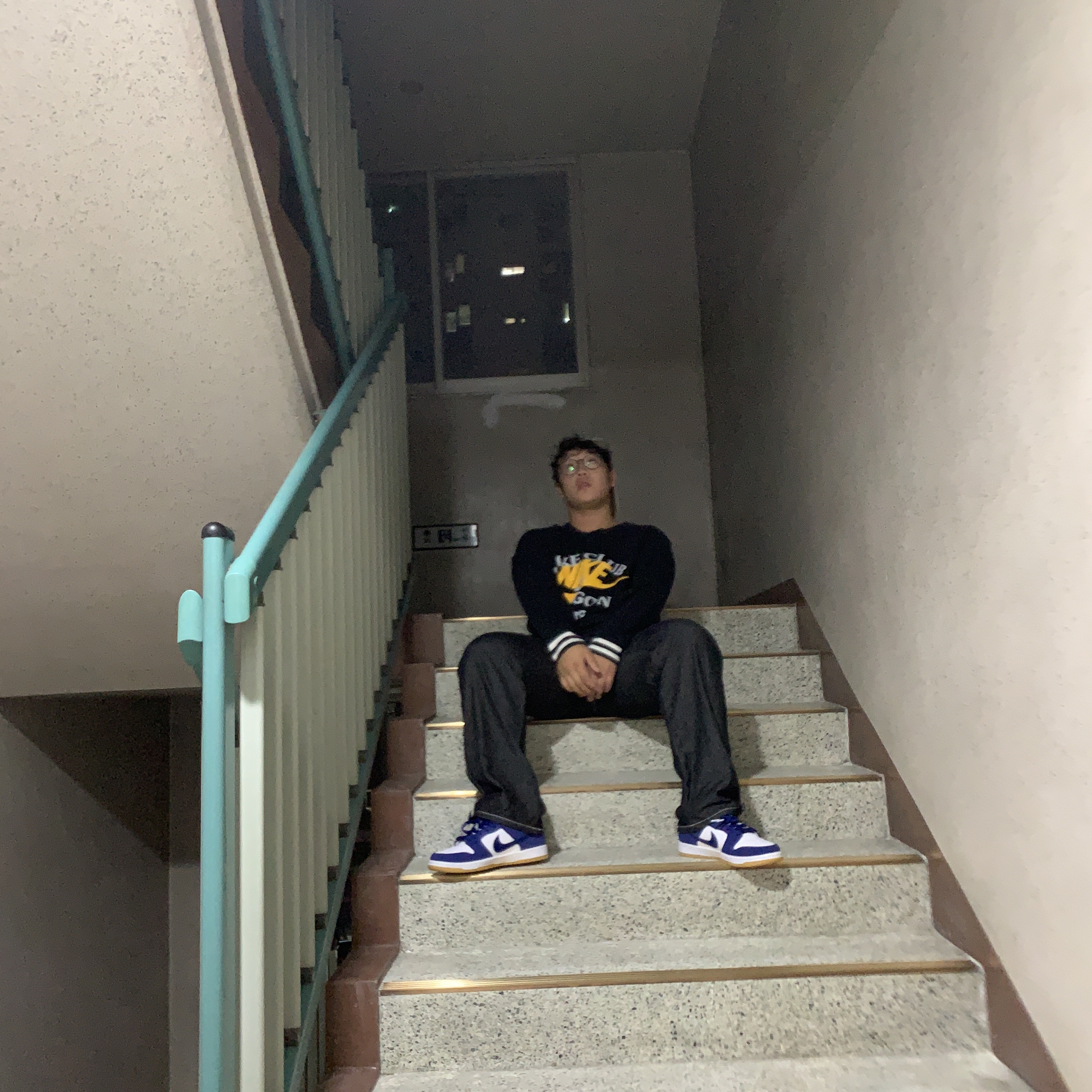 Nike SB Dunk Low Pro Premium Deep Royal Blue, Nike x Peaceminusone Air Force 1 Low Para-Noise 2.0 착용 스타일 - 2