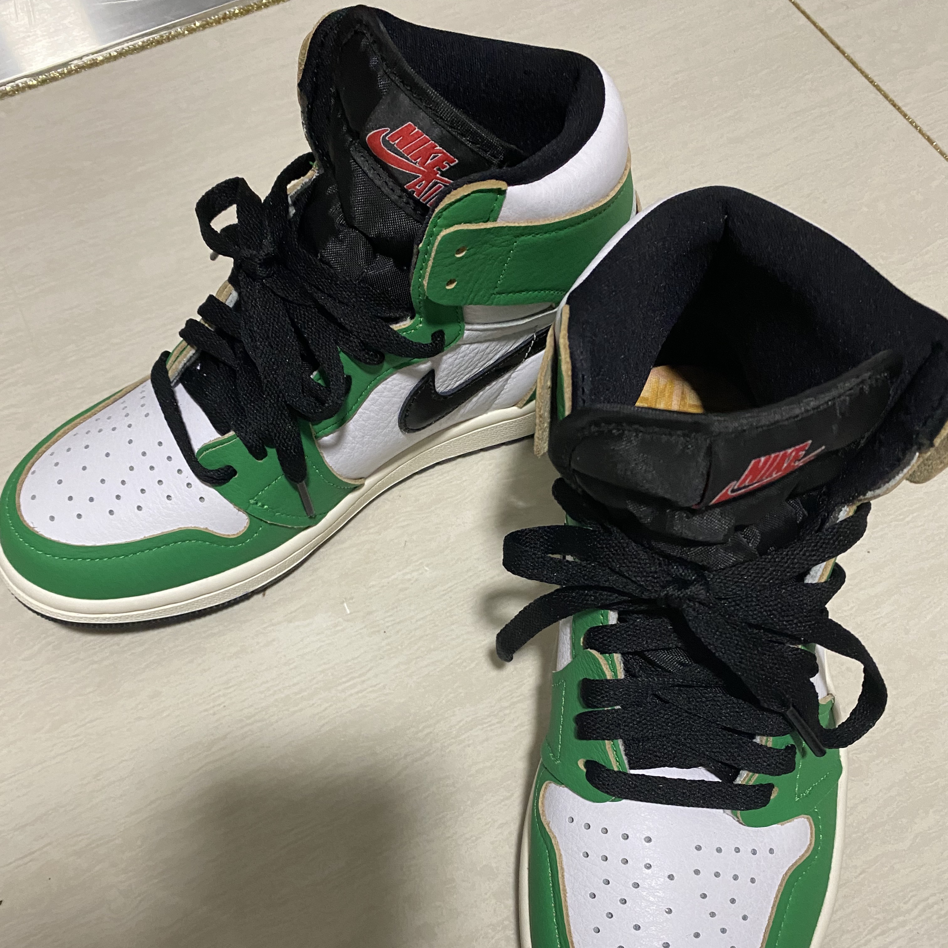 (W) Jordan 1 Retro High OG Lucky Green 착용 스타일